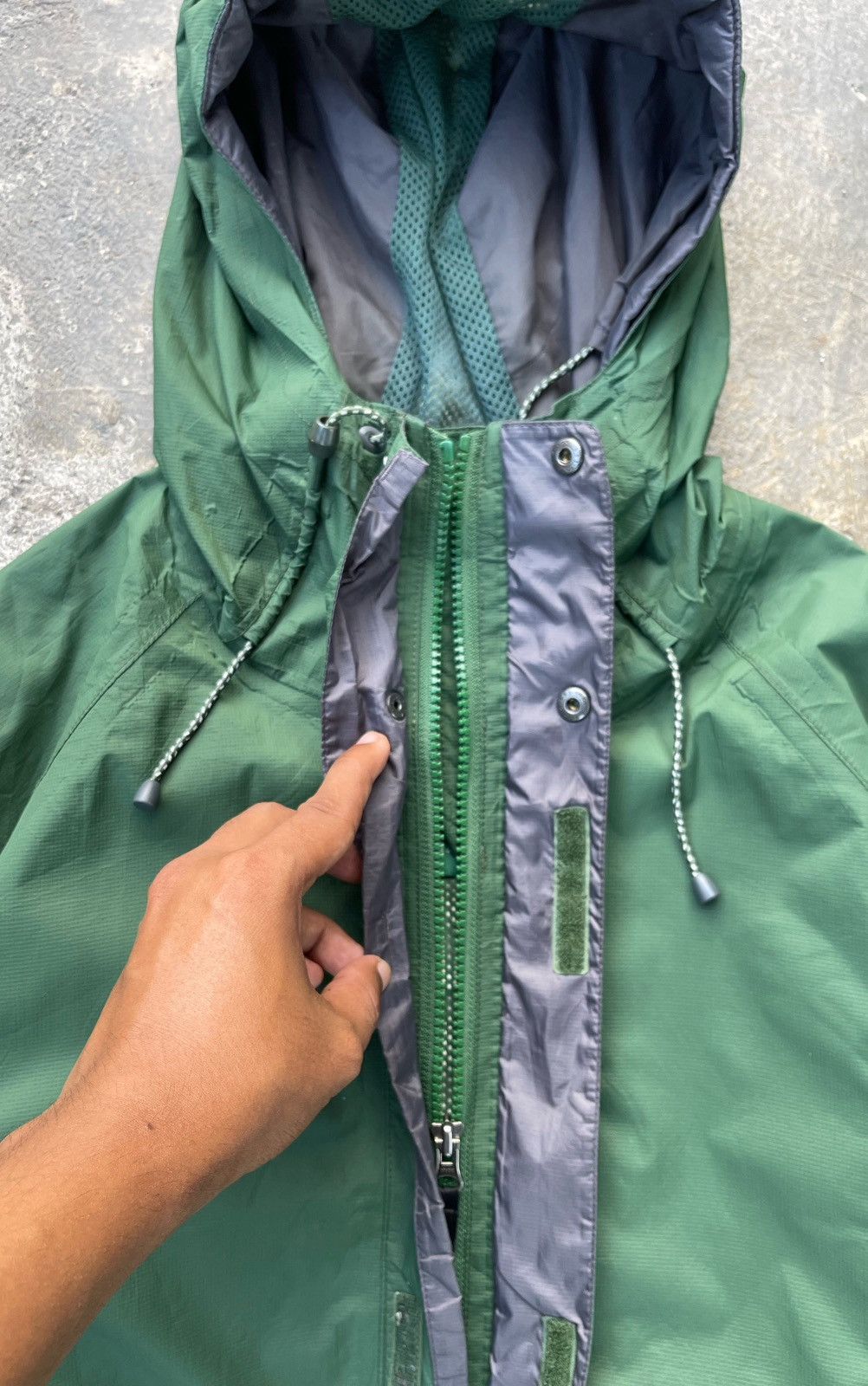 Goretex × L.L. Bean Vtg L.L.Bean x Gore-Tex Waterproof Windbreaker Hoodie Jacket Size US S / EU 44-46 / 1 - 9 Thumbnail