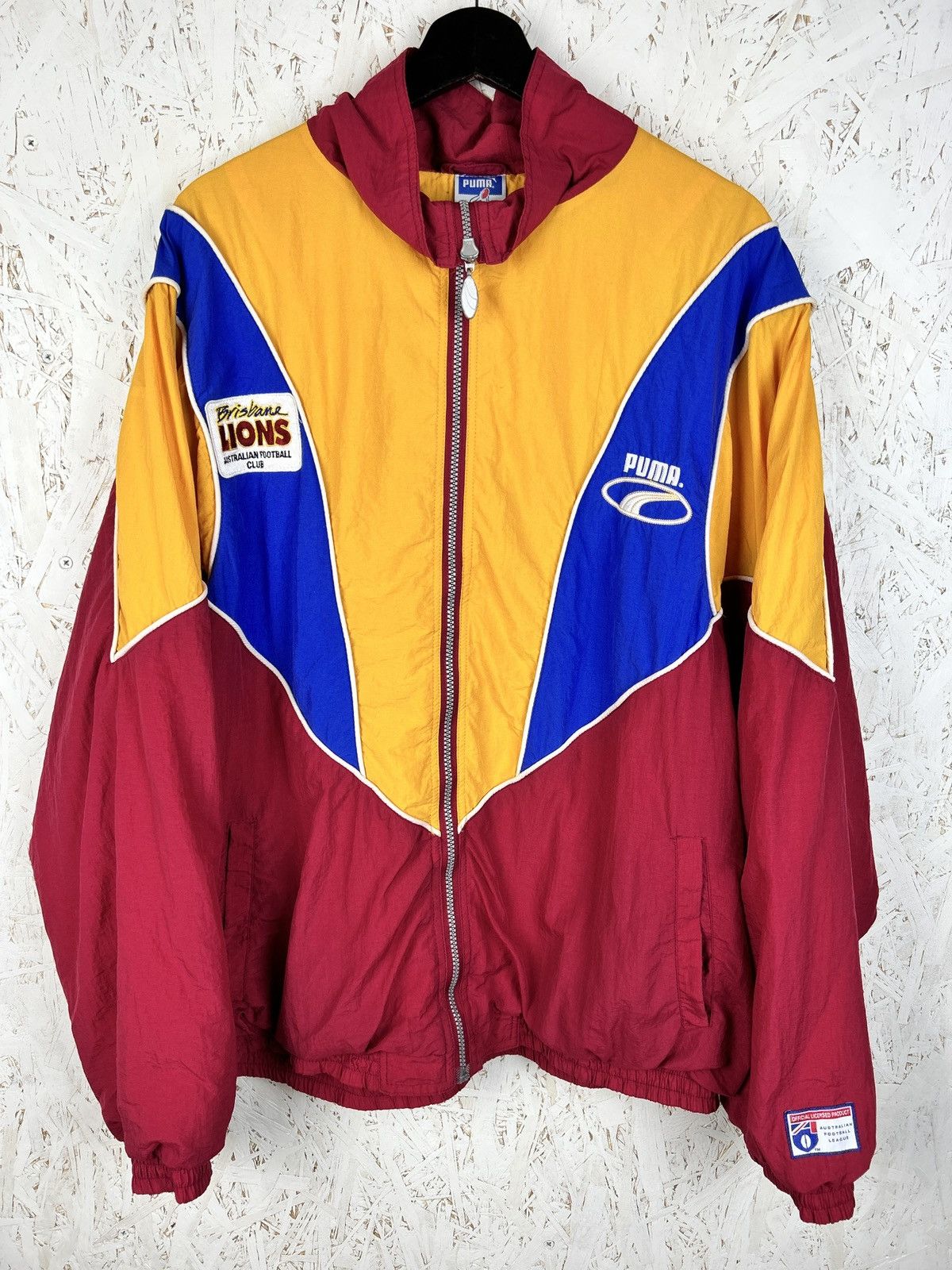Puma 90s Vintage Brisbane Lions AFL 1997 Retro Jacket Size XL Size US XL / EU 56 / 4 - 1 Thumbnail