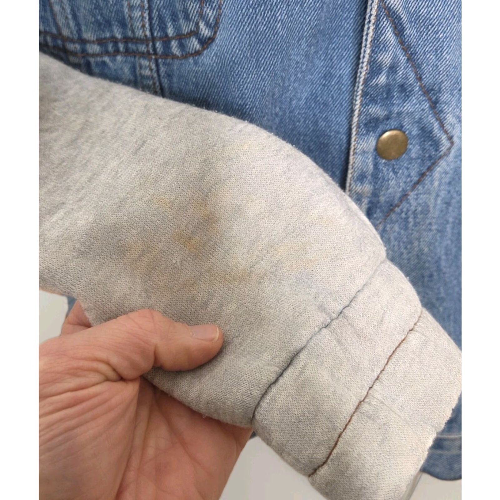 Denime VINTAGE Denim Jacket Hoodie Trucker Sweatshirt Jacket Men XL Blue 90s Western USA Logo Embroidered Pockets Hooded Lined Button-Down Casual Workwear Size US XL / EU 56 / 4 - 6 Thumbnail