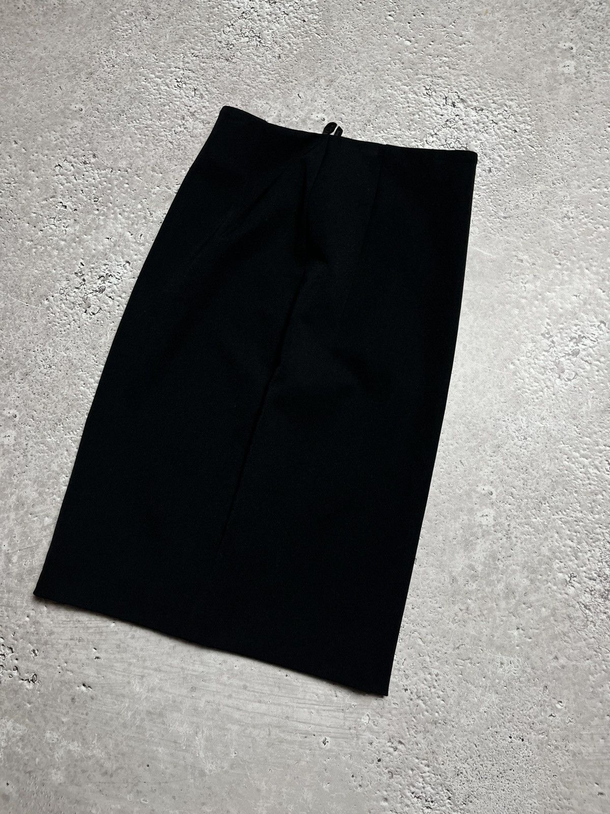 Prada × Vintage Prada Black Wool Blend Pencil Skirt Made in Italy Size 44 Size 30" / US 8 / IT 44 - 2 Thumbnail