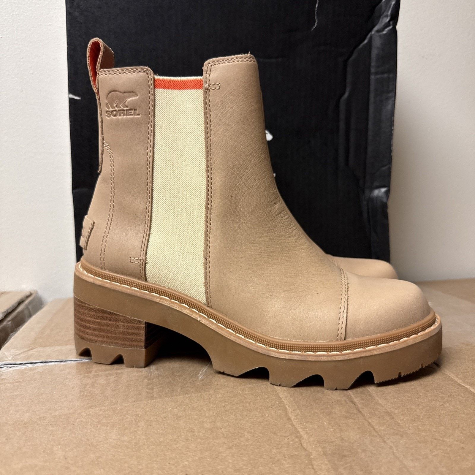SOREL Sorel Joan Now Chelsea Tan Women’s Size 6.5 Size US 6.5 / IT 36.5 - 1 Thumbnail