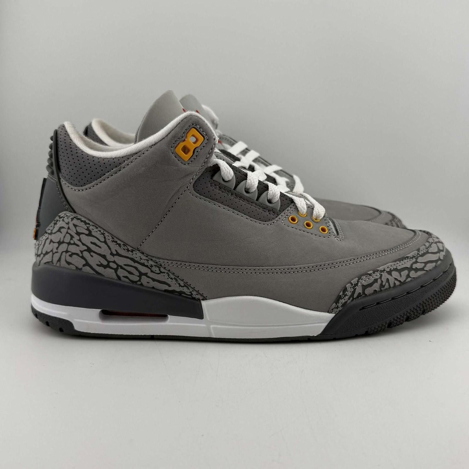 Jordan Brand Air Jordan 3 Retro Cool Grey 8 Used with Box D4836 Size US 8 / EU 41 - 3 Thumbnail