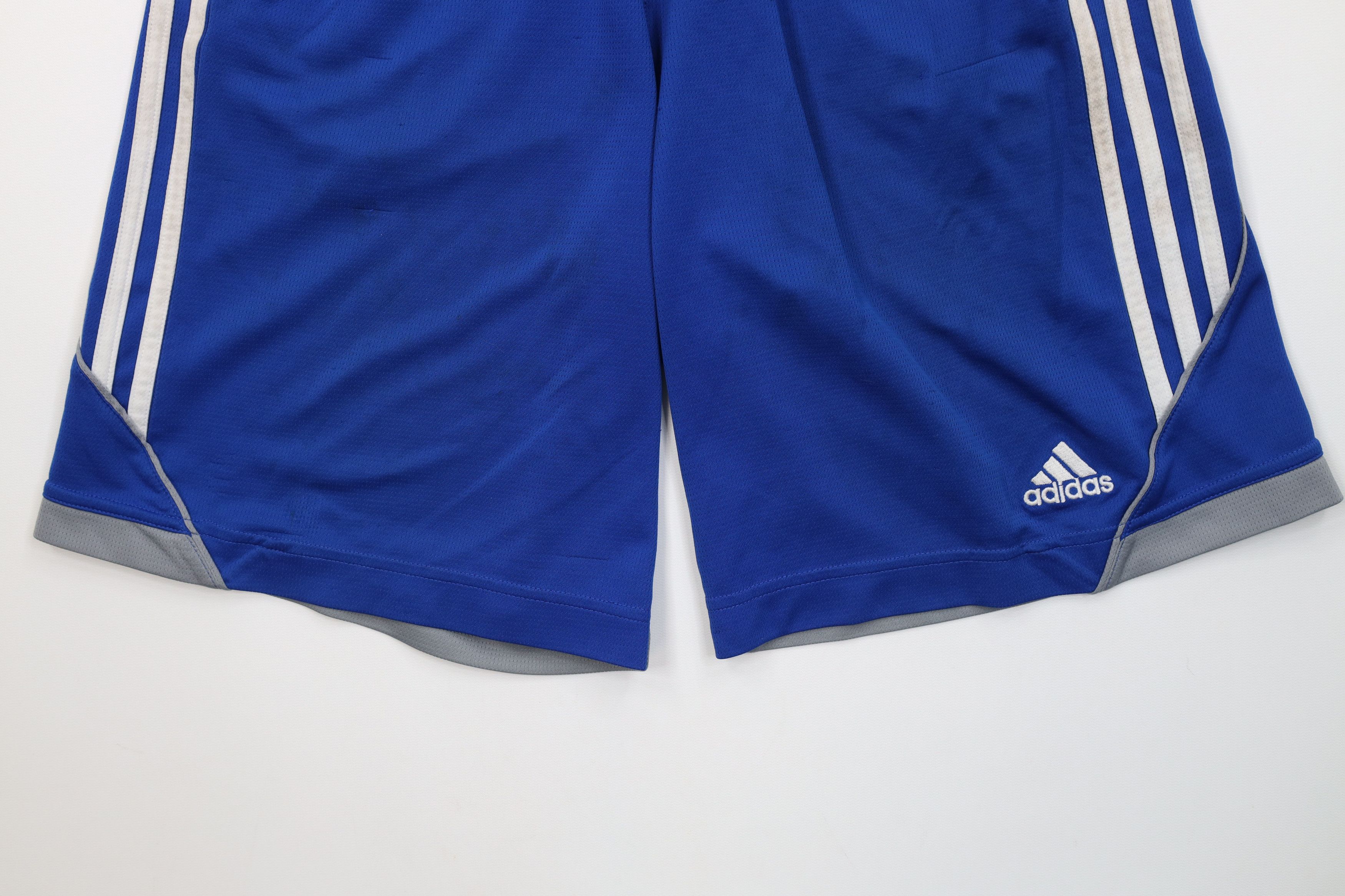 Adidas Vintage Y2K Adidas Running Jogging Soccer Shorts Blue Size US 32 / EU 48 - 4 Thumbnail