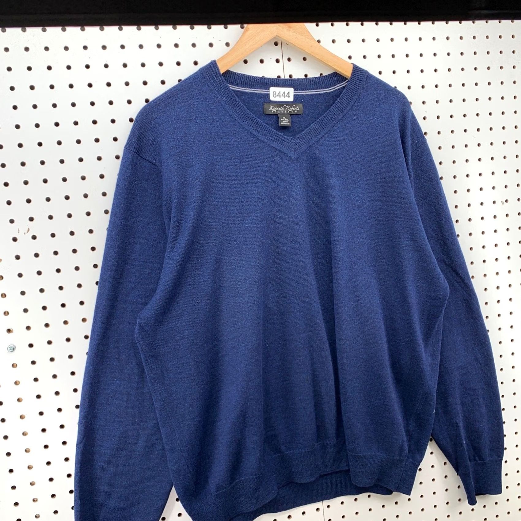 Vintage Kenneth Roberts Platinum 100% Wool Sweater Men XL Blue V-Neck Pullover Size US XL / EU 56 / 4 - 3 Thumbnail