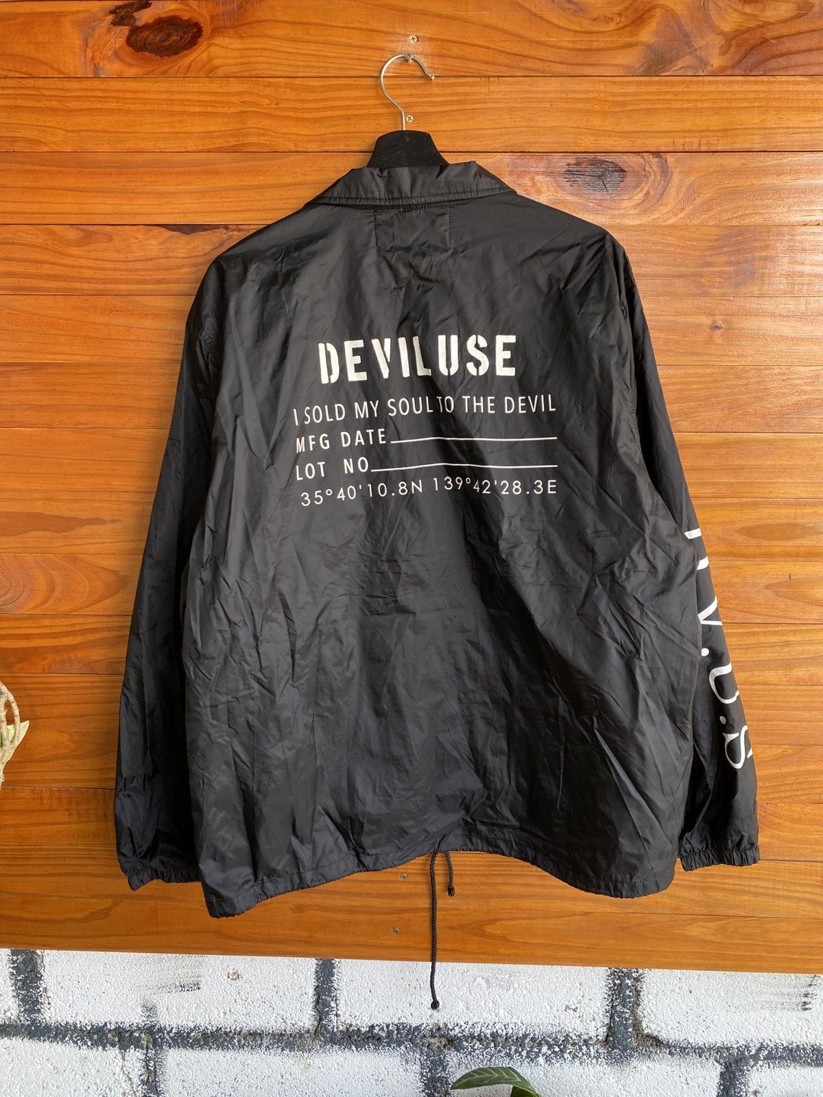 Japanese Brand Deviluse Est.1999 Black Coach “I Sold My Soul to the Devil” Size US L / EU 52-54 / 3 - 9 Thumbnail