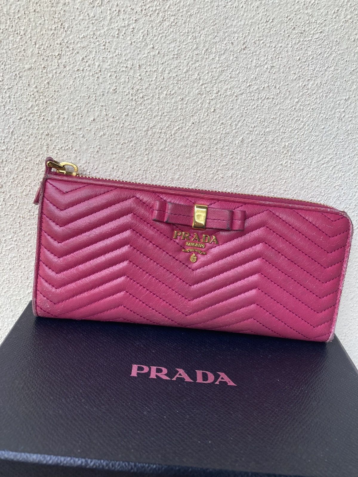 Prada Prada Saffiano Chevron Ribbon Peonia Pink Wallet Size ONE SIZE - 1 Thumbnail