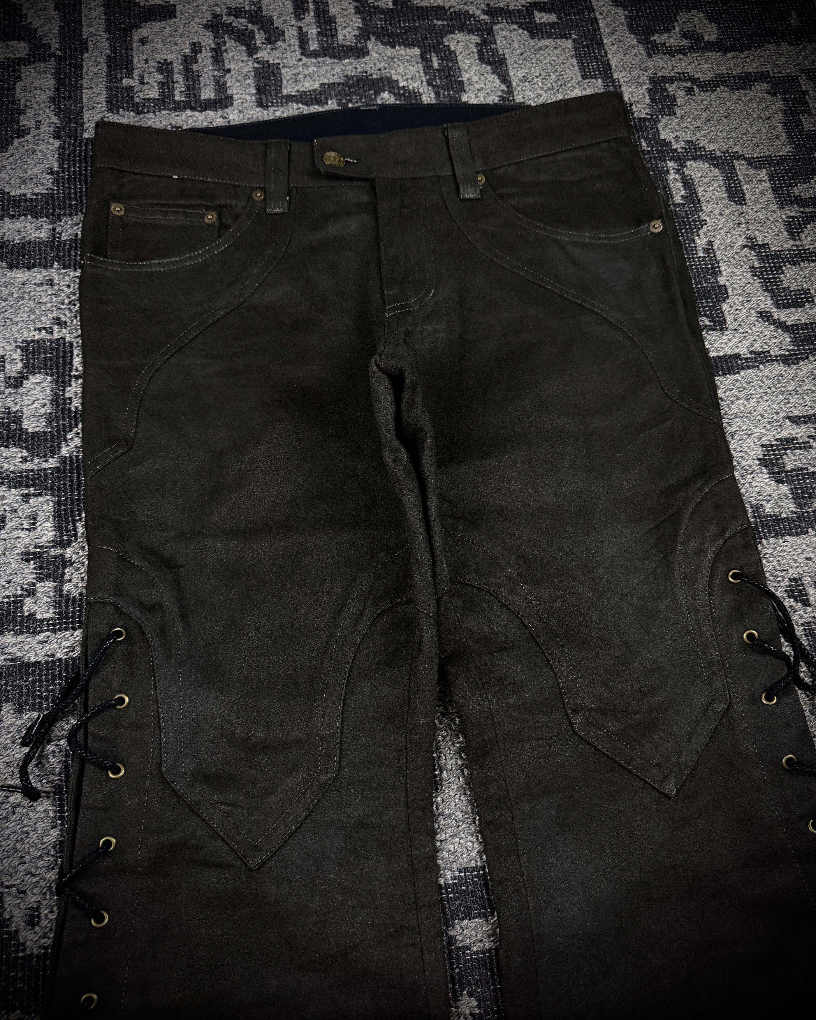 パンツ tornado mart lace-up suede flare pants Tornado Mart Suede Lace Up Flared Pants