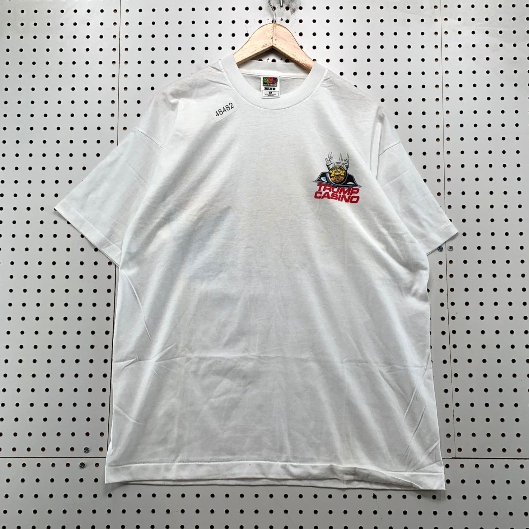 Fruit Of The Loom VINTAGE Trump Casino Shirt Mens XL White 90s SIngle Stitch Slot Graphic T Size US XL / EU 56 / 4 - 2 Thumbnail