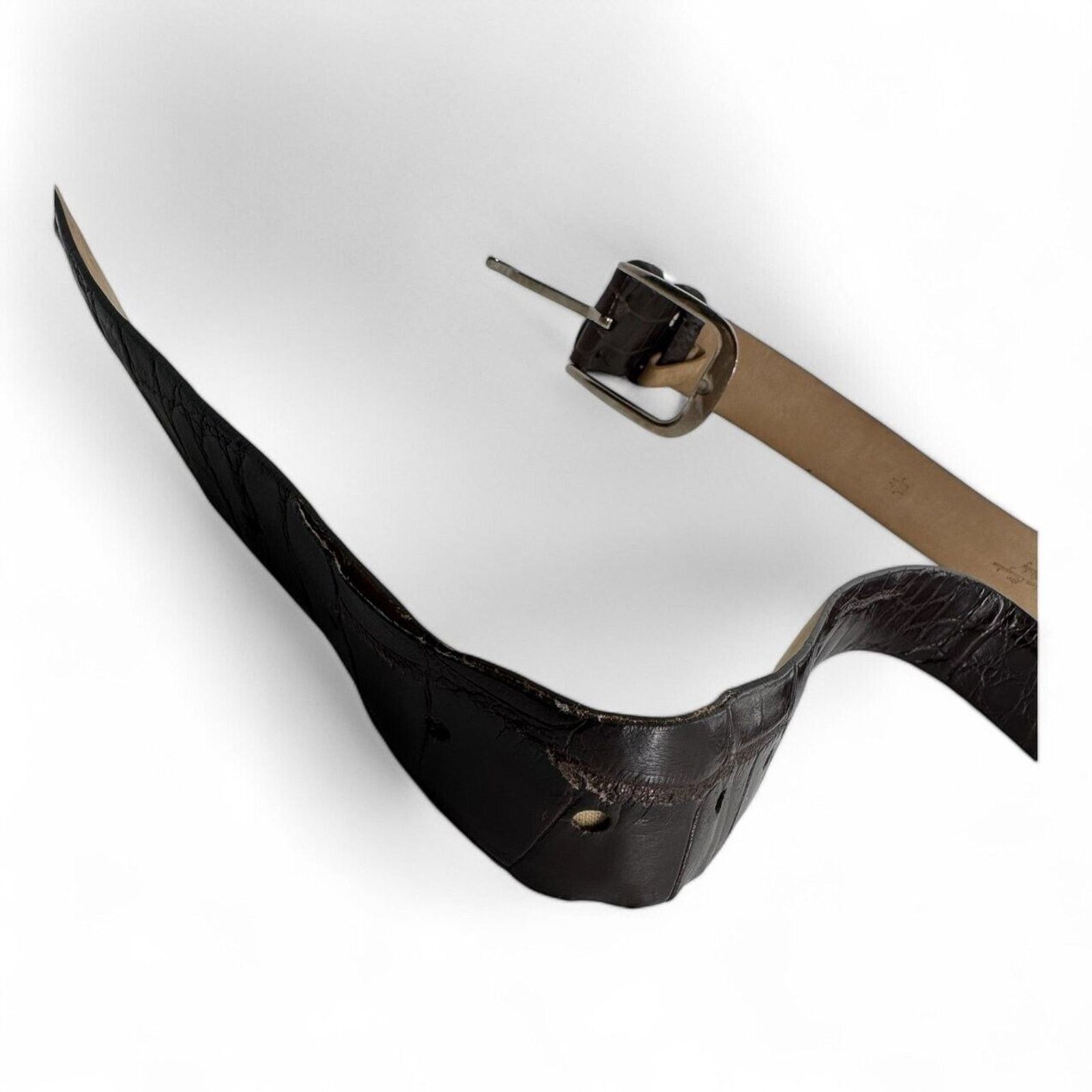 Cesare Attolini Cesare Attolini Brown Alligator Belt Size 44 (NEEDS REPAIR) Size 44 - 6 Thumbnail