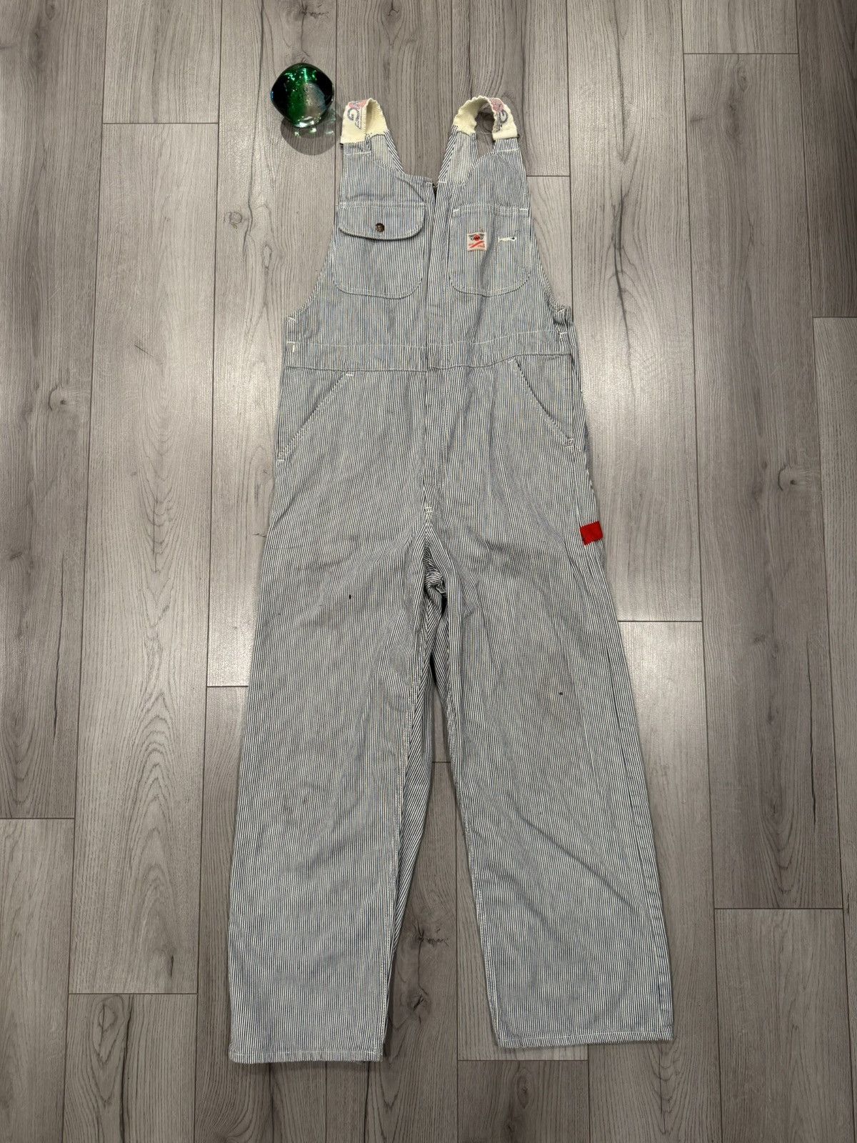 Vintage Vintage GWG Red Strap Hickory Striped Bib Overalls Size 38 Size US 38 / EU 54 - 3 Thumbnail