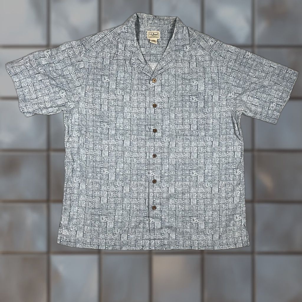 Vintage LL Bean Button Up Shirt Men's M Blue Mayan Pattern Short Sleeve Tribal Graphic Print Casual Travel Size US M / EU 48-50 / 2 - 1 Thumbnail