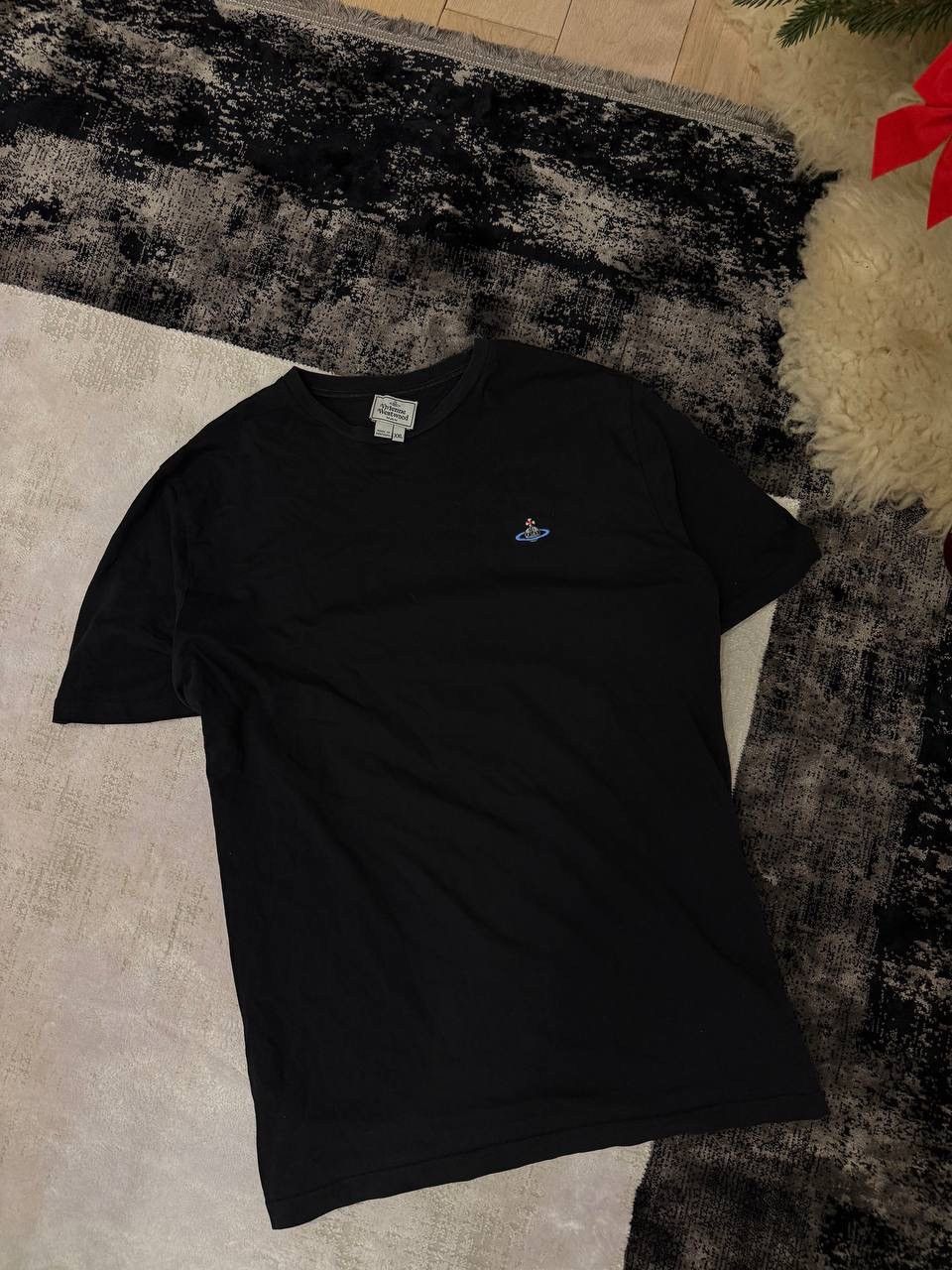 Vintage Vivienne Westwood tee logo Size US XXL / EU 58 / 5 - 1 Thumbnail