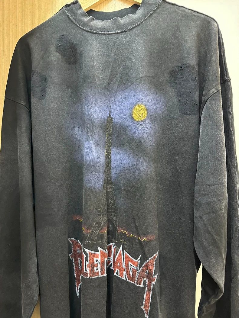 Balenciaga Balenciaga Eiffel Tower Moonlit Night Washed Distressed Tw Size US S / EU 44-46 / 1 - 3 Thumbnail