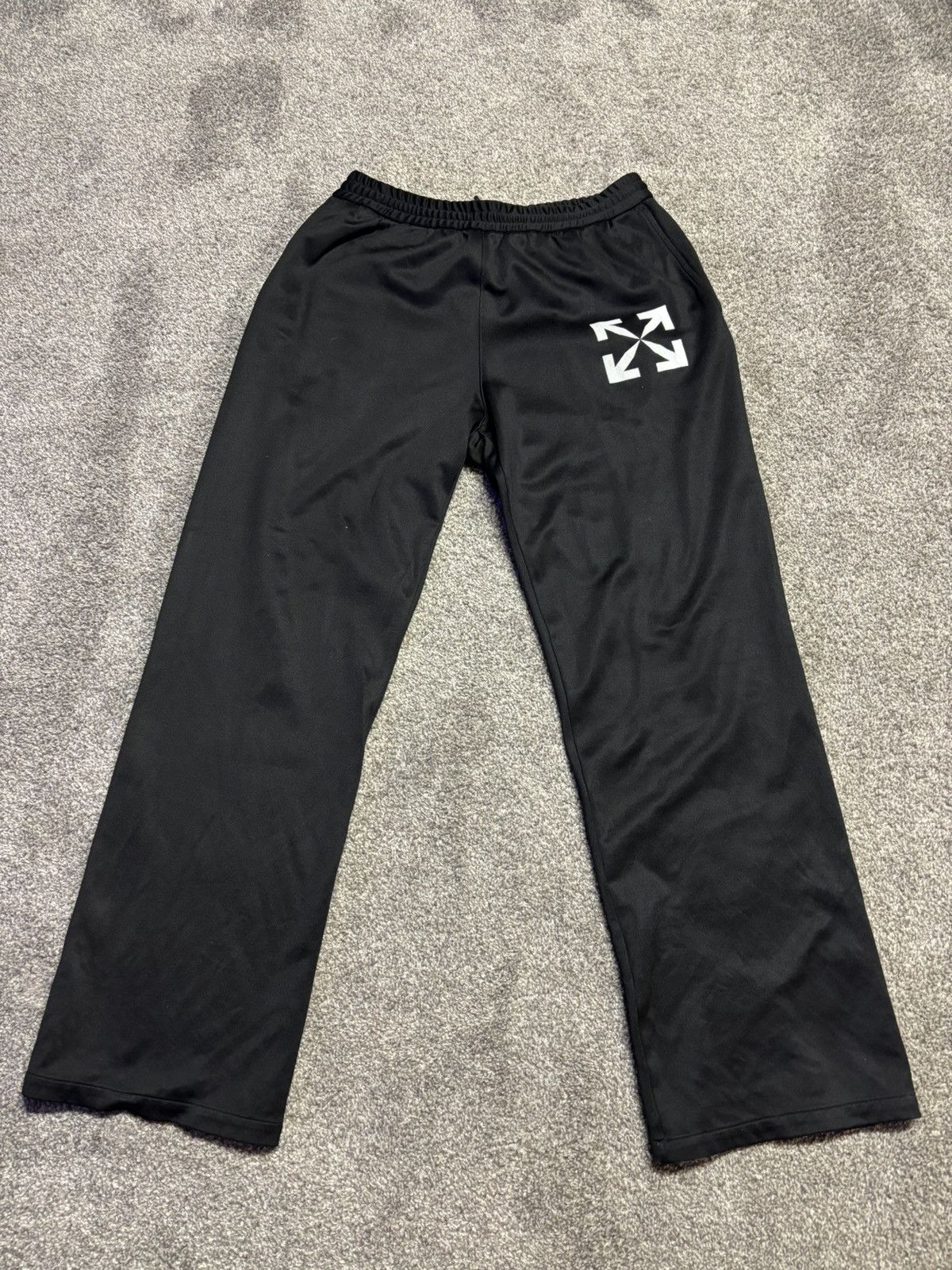 Off-White Off-White eco friendly baggy sweatpants Size US 30 / EU 46 - 1 Thumbnail