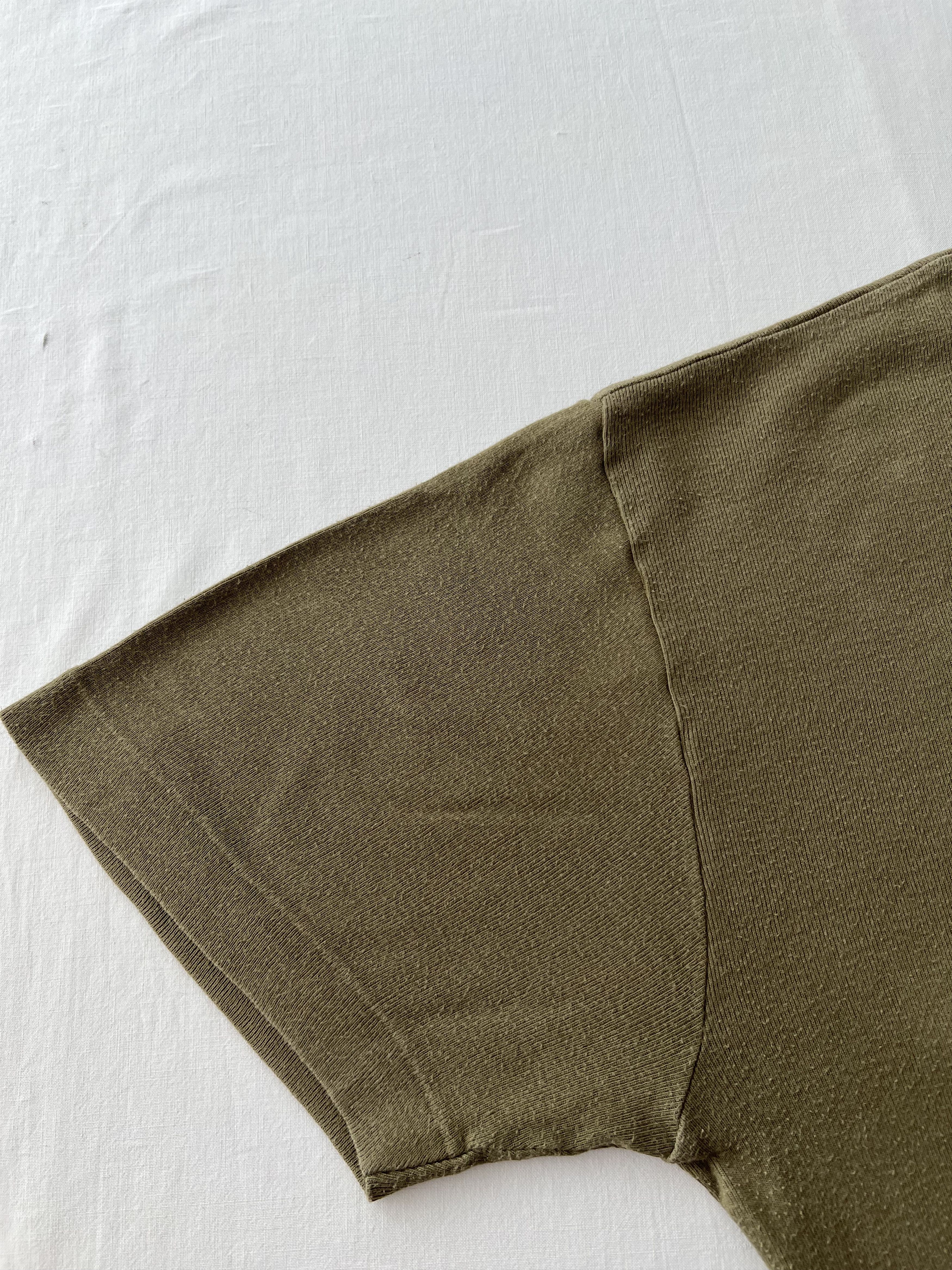 Vintage Vintage Swiss Army Switzerland Suisse Single Stitch T-shirt Size US M / EU 48-50 / 2 - 7 Thumbnail