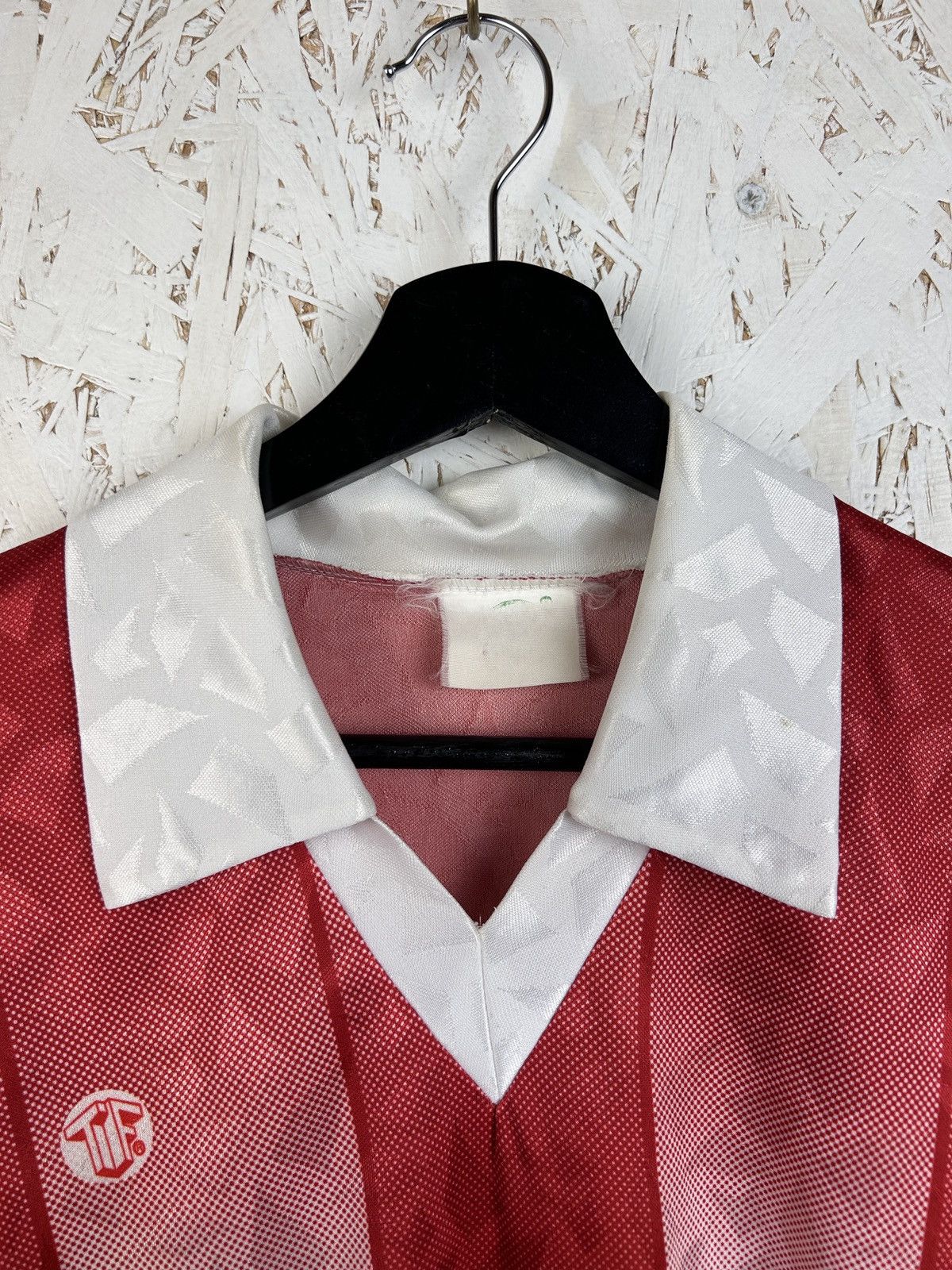 Vintage 90s Vintage SL Benfica Portugal Soccer Jersey In Red Size US M / EU 48-50 / 2 - 5 Thumbnail
