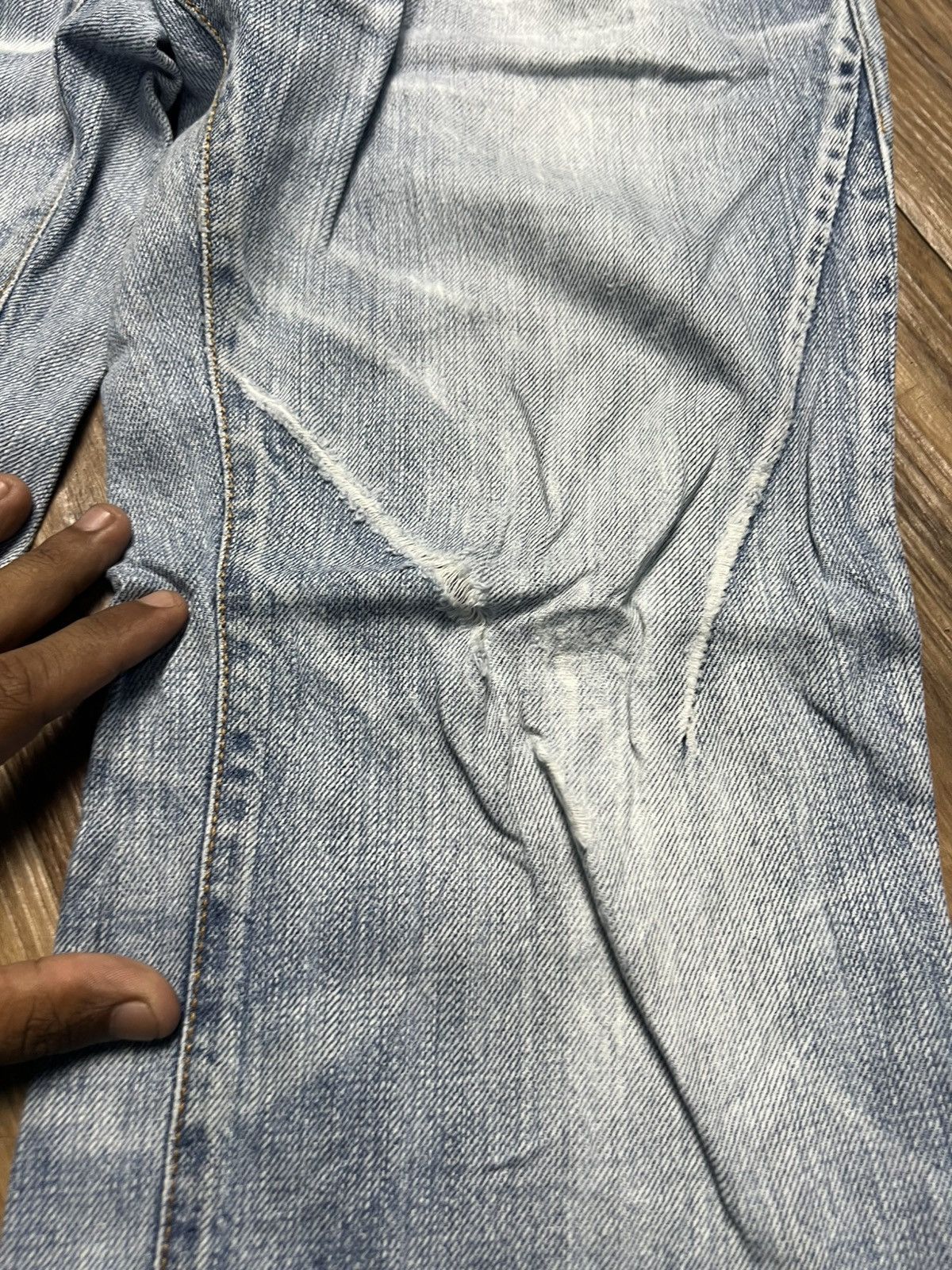 If Six Was Nine B.W.Luxe Japanese Distressed Jeans Light Wash (43) Size 30" / US 8 / IT 44 - 6 Thumbnail