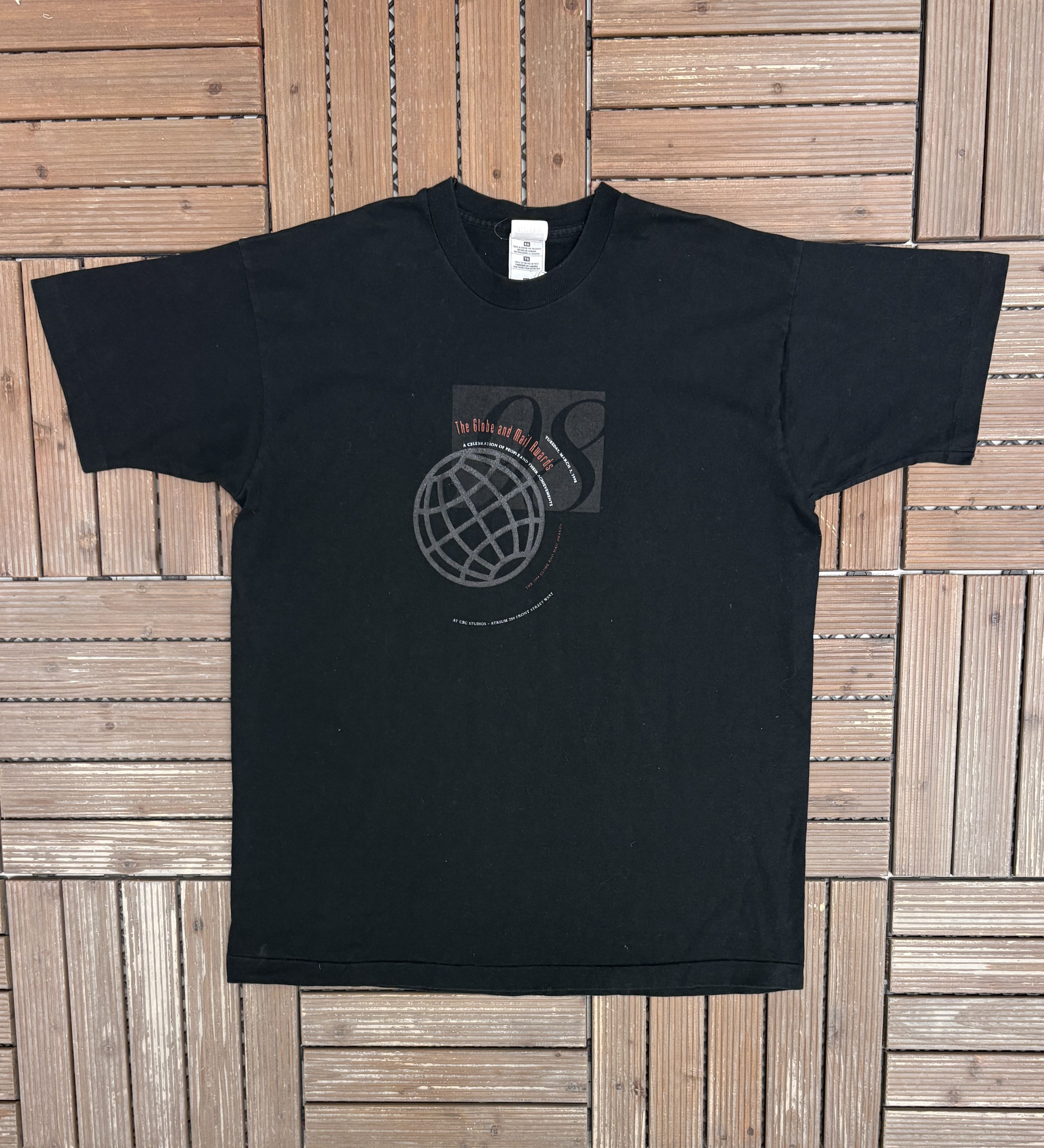 Vintage The Globe & Mail Awards 1998 Vintage Black Tee Size US XL / EU 56 / 4 - 1 Thumbnail