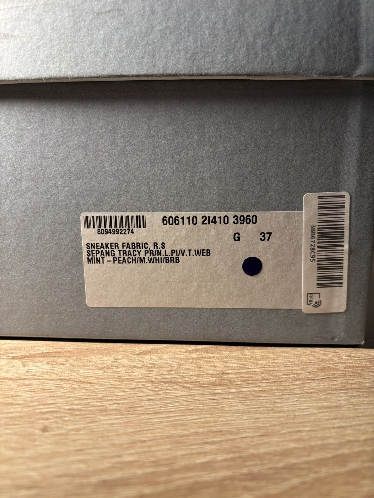Gucci Gucci tenis Size US 7 / IT 37 - 10 Thumbnail