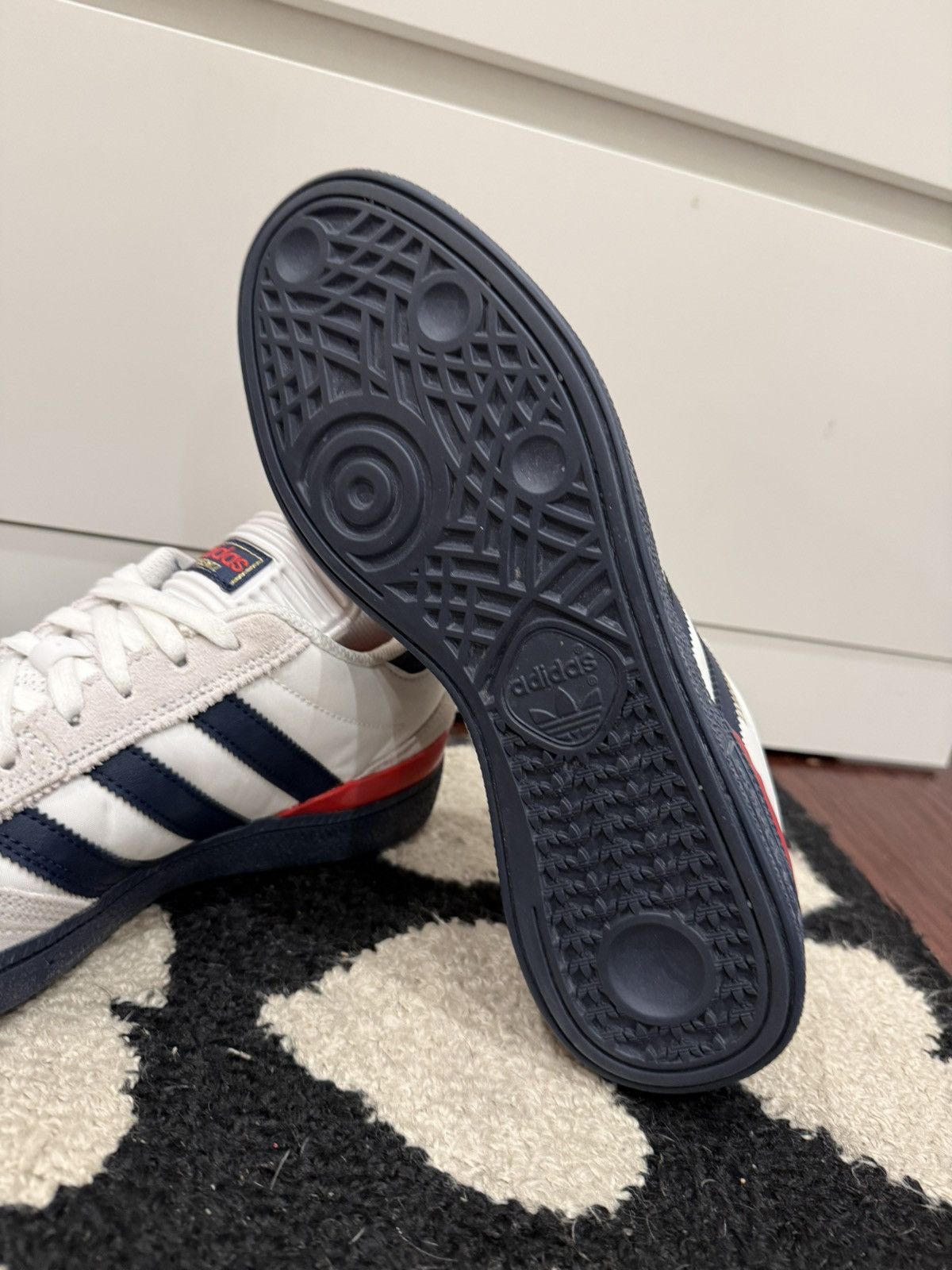 Adidas Adidas Busenitz Shoes Size 8 Worn Once Size US 8 / EU 41 - 7 Thumbnail