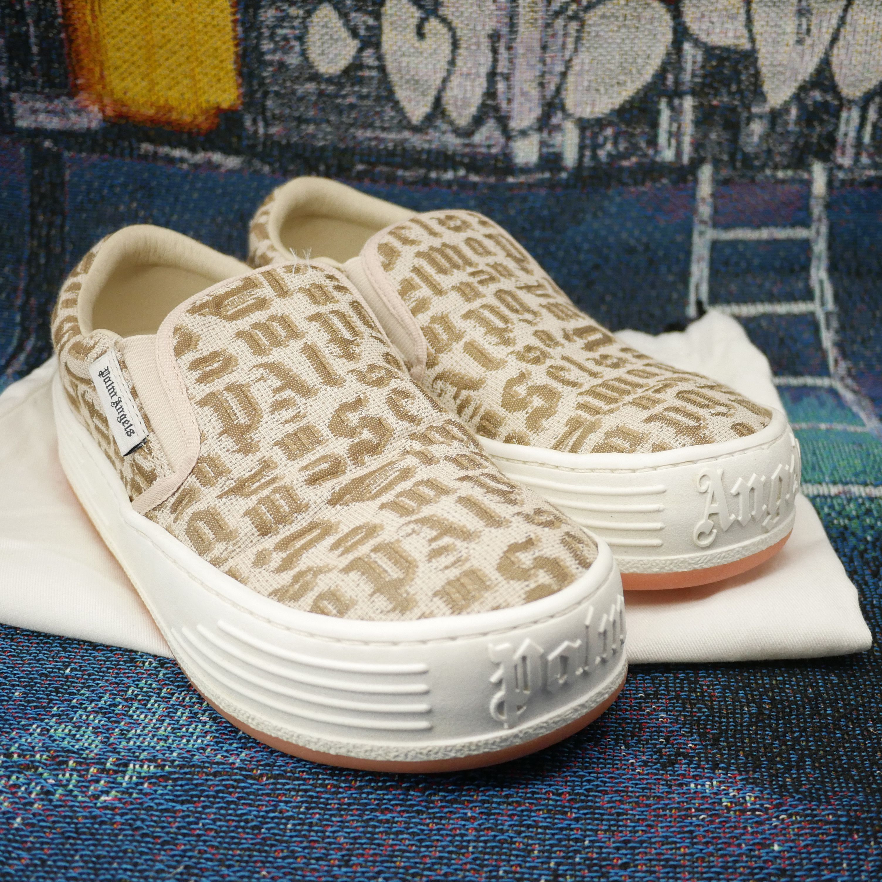 Palm Angels Palm Angels Slip Ons Beige AOP Font Size 42 Size US 10 / IT 40 - 2 Thumbnail
