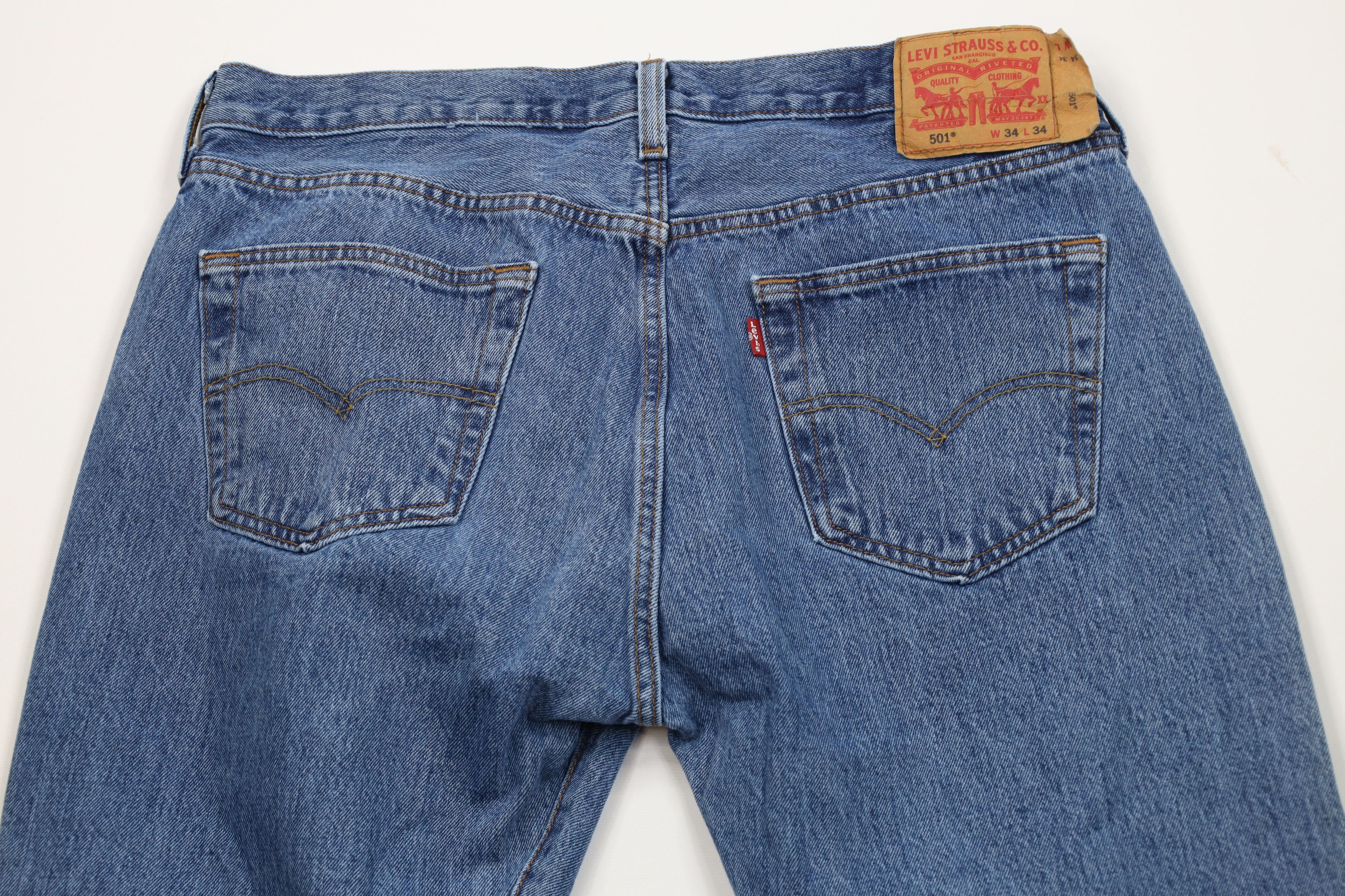 Levi's Vintage Y2K Levis 501xx Button Fly Original Fit Denim Jeans Size US 34 / EU 50 - 12 Thumbnail