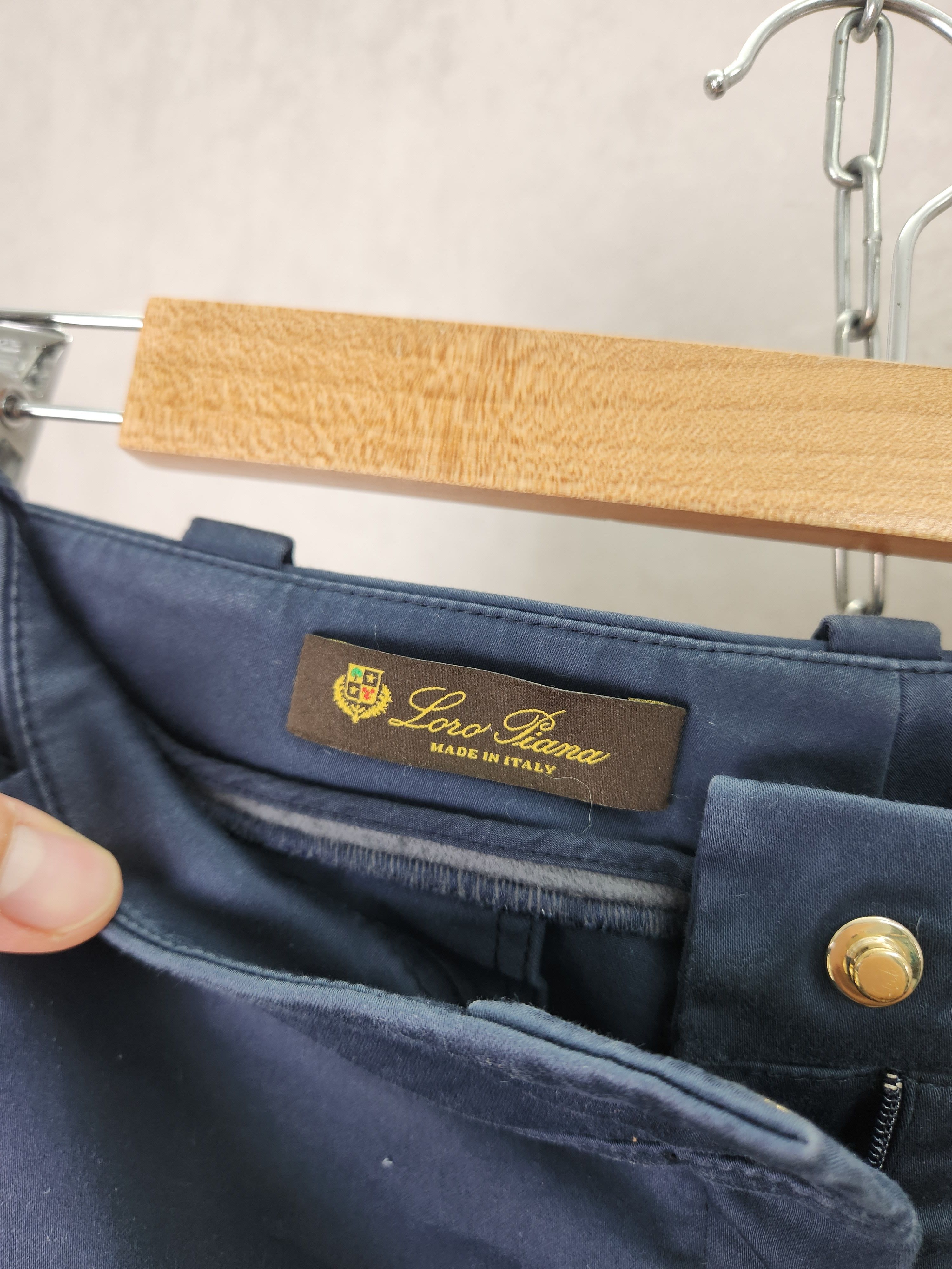 Loro Piana Luxury Loro Piana navy chino shorts cotton size 48 Size US 32 / EU 48 - 11 Thumbnail