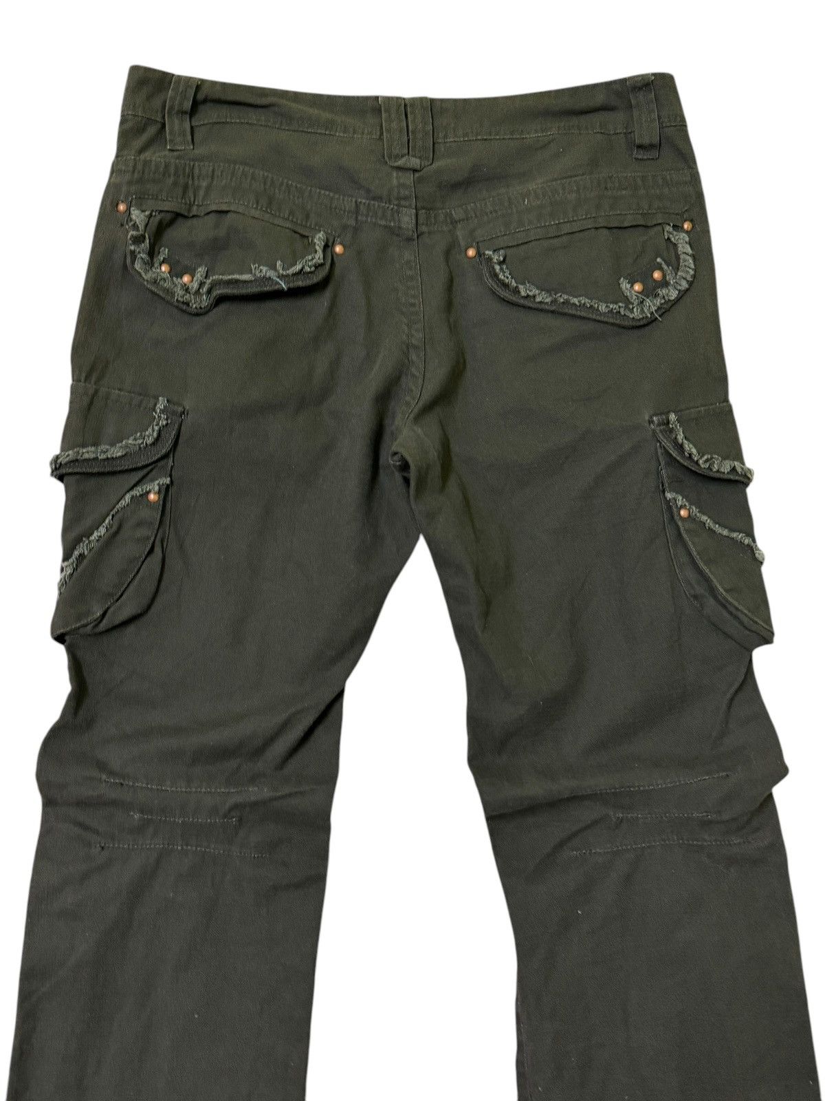 Japanese Brand Vintage Flare Oilcake Bondage Studded Pocket Cargo Pant Size US 33 - 12 Thumbnail