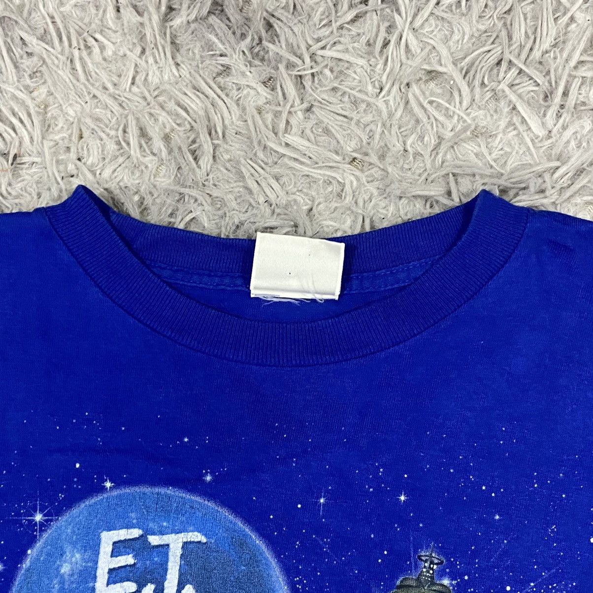 Universal Studios Vintage e.t et movie film Size US M / EU 48-50 / 2 - 3 Thumbnail