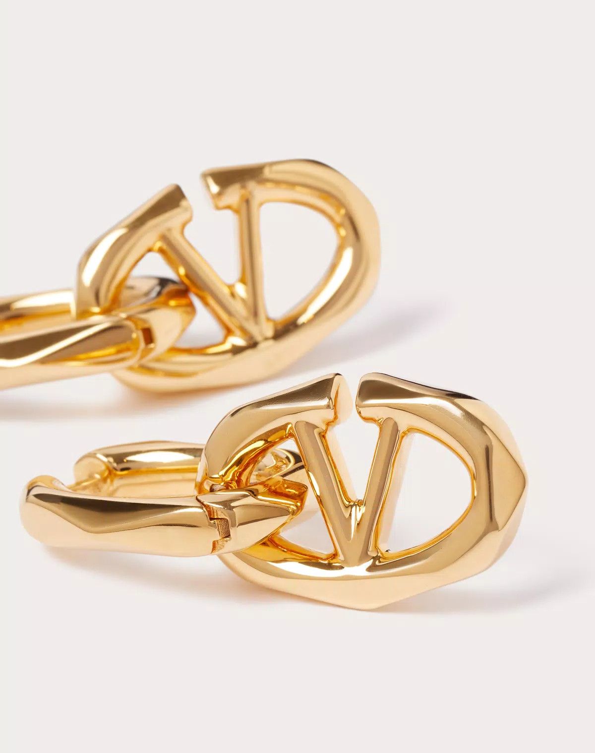 Valentino oc11z0725 Size:OS/Vlogo Boldies Metal Earrings in Golden Size ONE SIZE - 2 Thumbnail