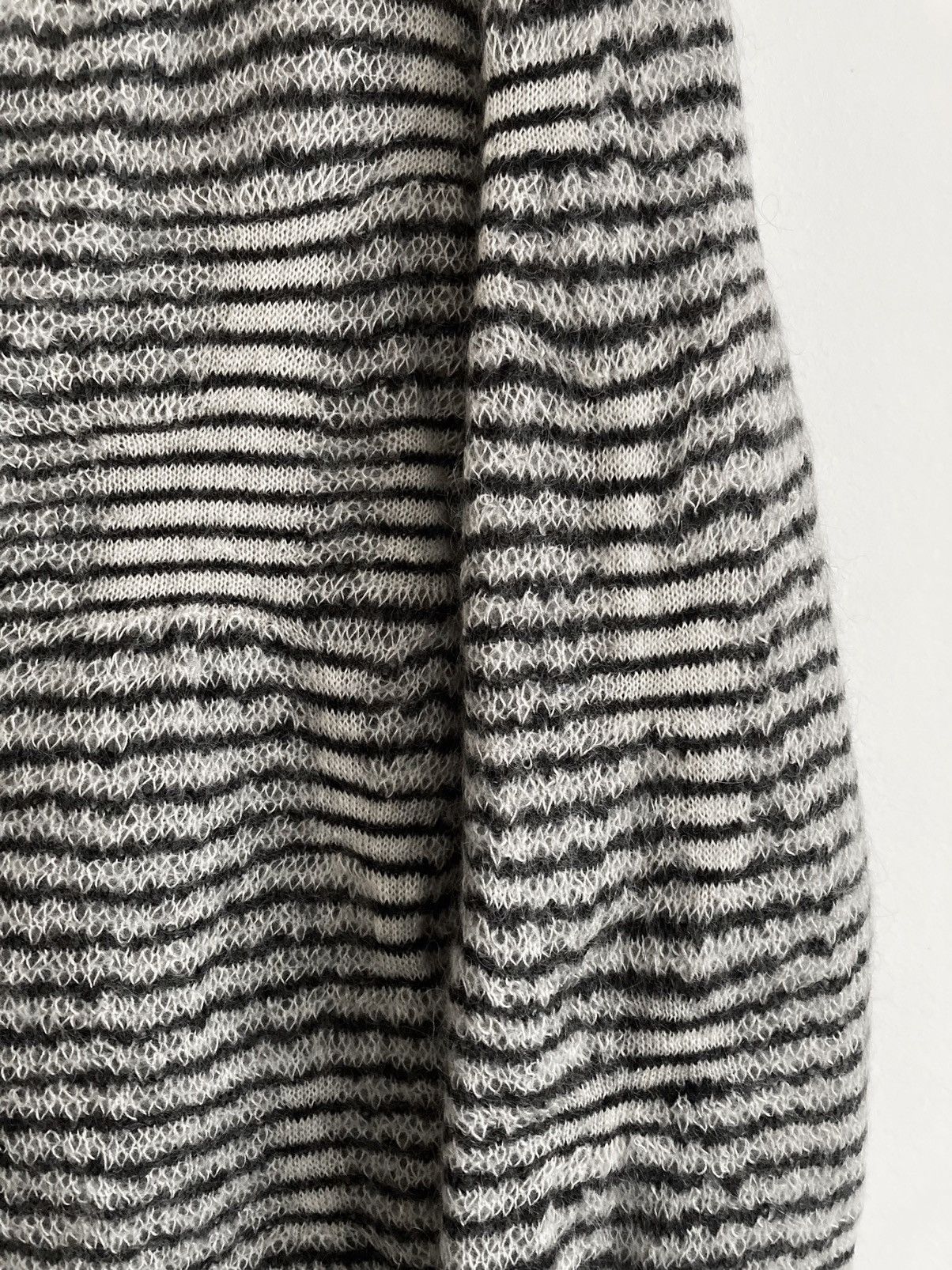Dior × Hedi Slimane A/W 2007 “Navigate” Striped Mohair Knit Size US XL / EU 56 / 4 - 4 Thumbnail