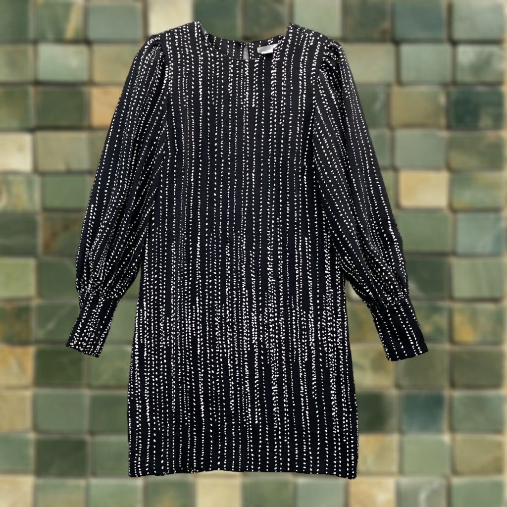 H&M H&M Mini Shift Dress Women Black 12 2 Short Dress Shift Casual Formal 90s Carrie Bradshaw womens Size XL / US 12-14 / IT 48-50 - 1 Thumbnail
