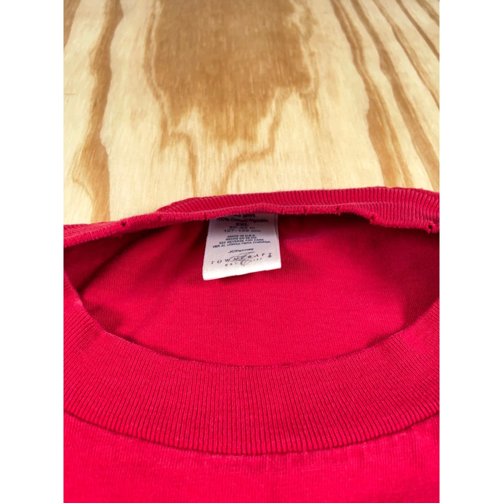 Vintage VINTAGE TownCraft Polo Pocket T-Shirt Adult Large Red Single Stitch USA Made 80s Retro Mens Size US L / EU 52-54 / 3 - 4 Thumbnail