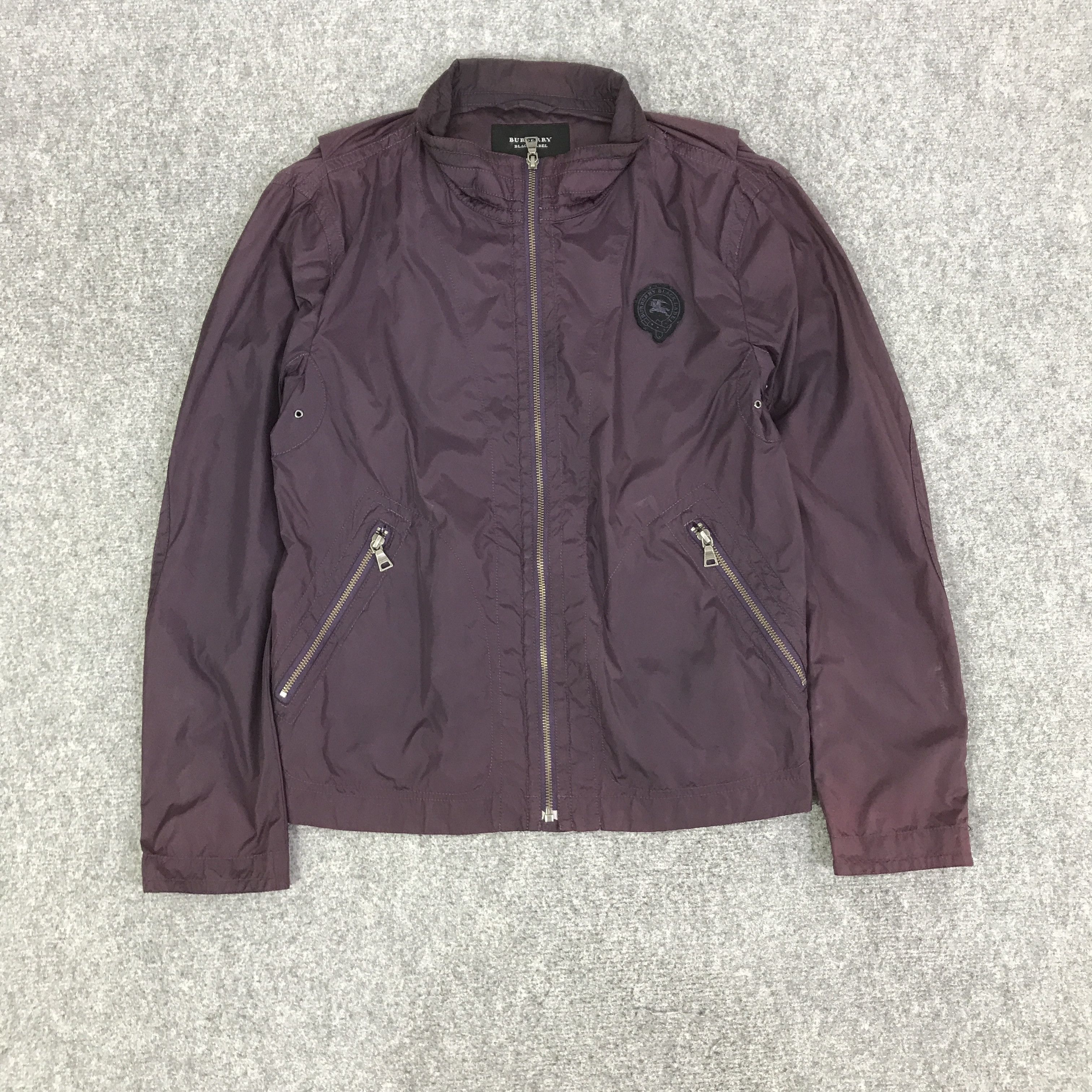 Burberry BURBERRY BLACK LABEL LIGHT JACKET K81B13 Size US M / EU 48-50 / 2 - 1 Thumbnail