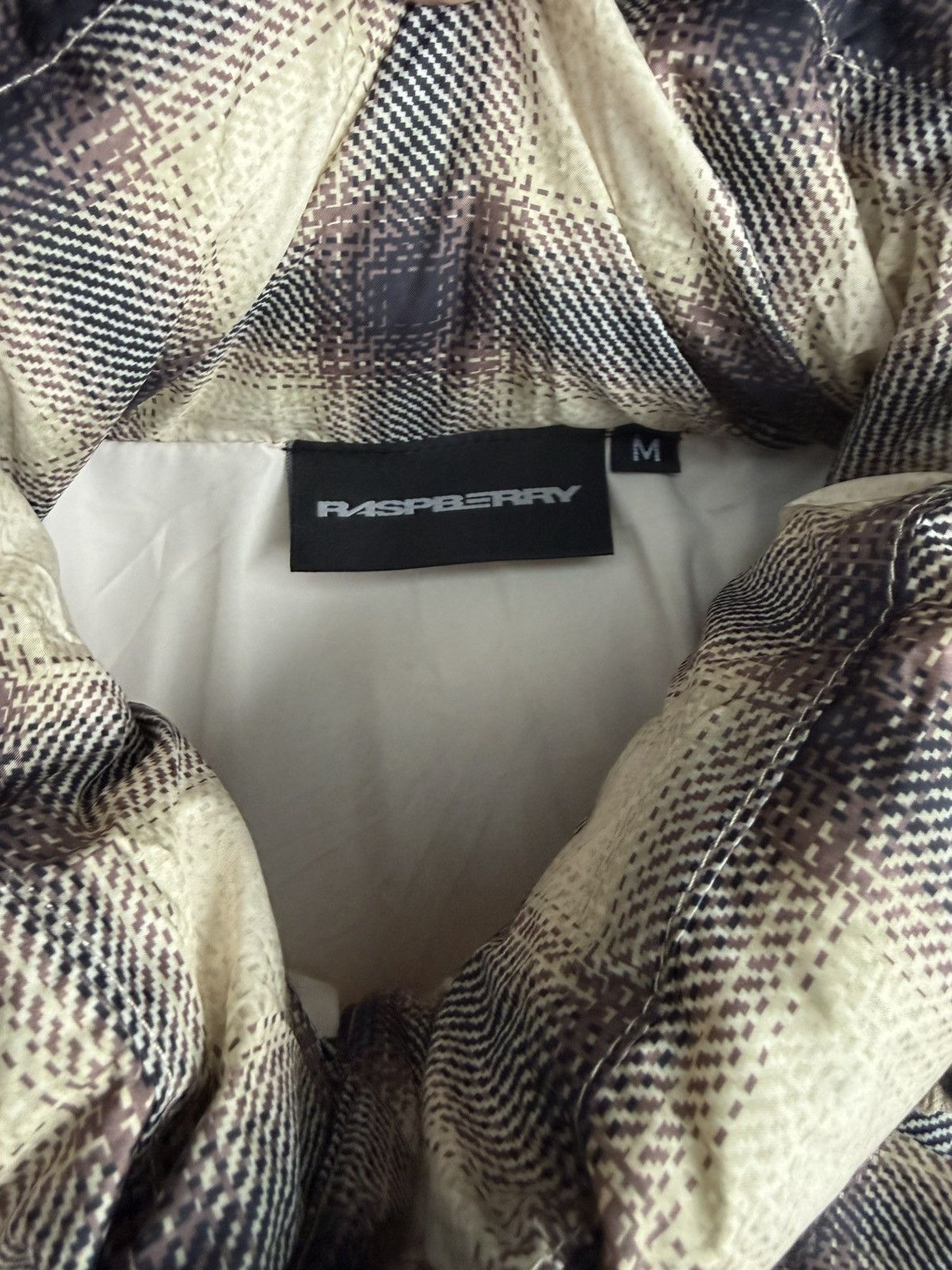 The GV Gallery The GV Gallery Plaid Puffer Waterproof Coat Raspberry Hills Size US M / EU 48-50 / 2 - 4 Thumbnail