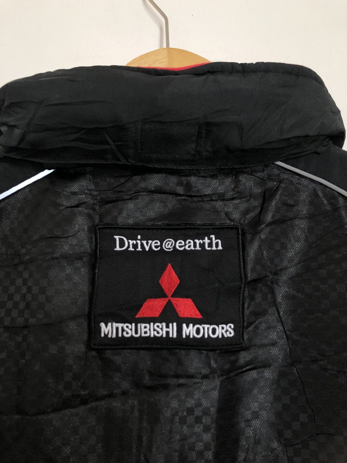 Vintage Vintage Mitsubishi Motors Drive Earth Jacket Size US L / EU 52-54 / 3 - 4 Thumbnail