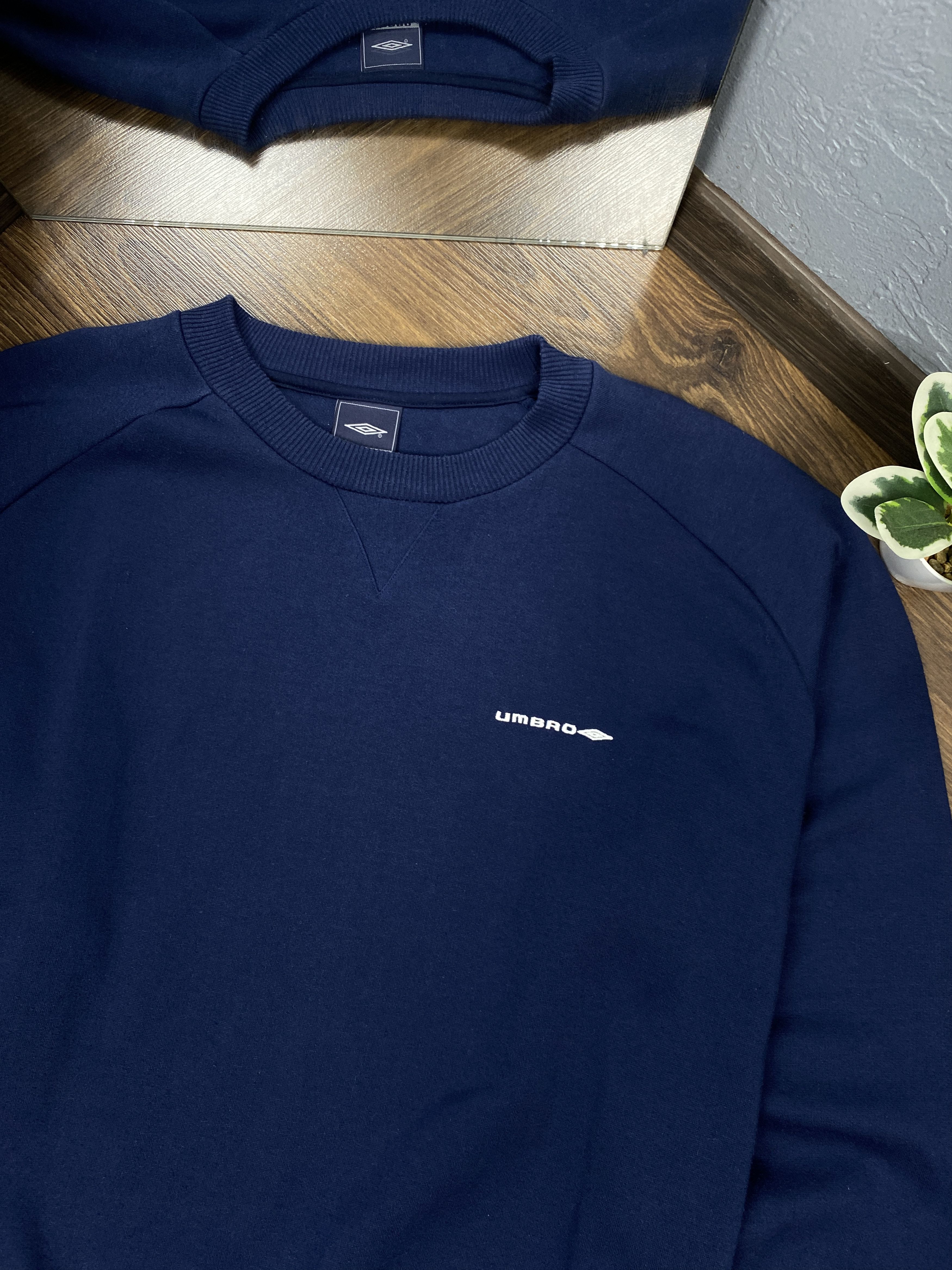 Umbro Umbro vintage mens sweatshirt Size US XXL / EU 58 / 5 - 2 Thumbnail