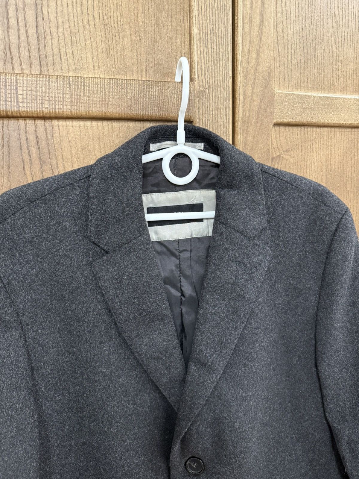 Hugo Boss Vintage Hugo Boss Wool Gray Coat Mens Size M Size US M / EU 48-50 / 2 - 5 Thumbnail