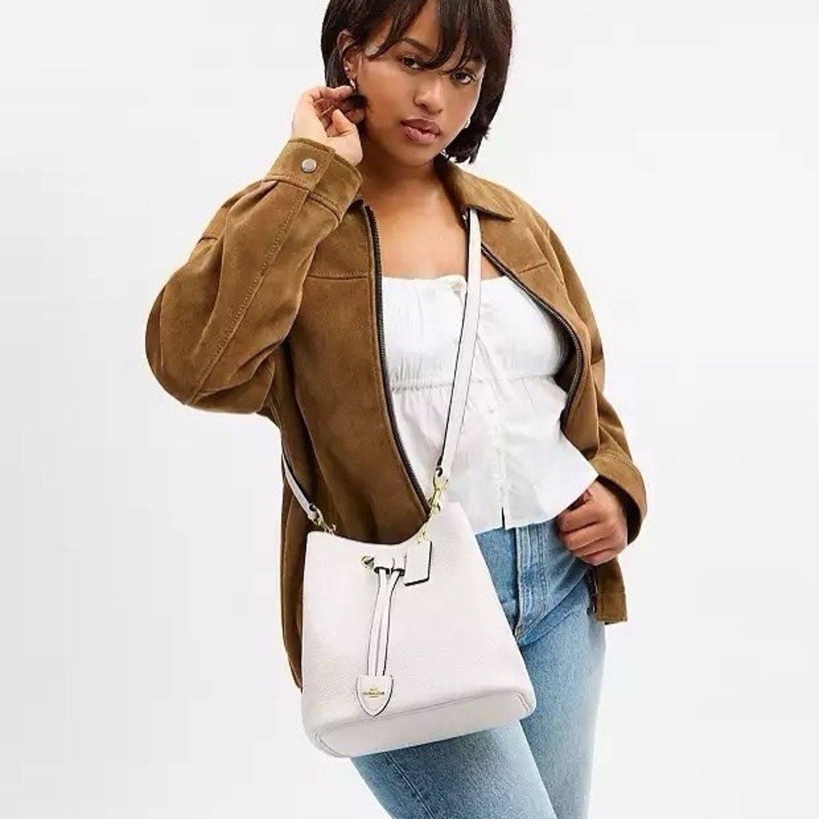Coach NWT Coach Rowan Bucket Bag Leather CBH06 Gold/Chalk Size ONE SIZE - 12 Thumbnail