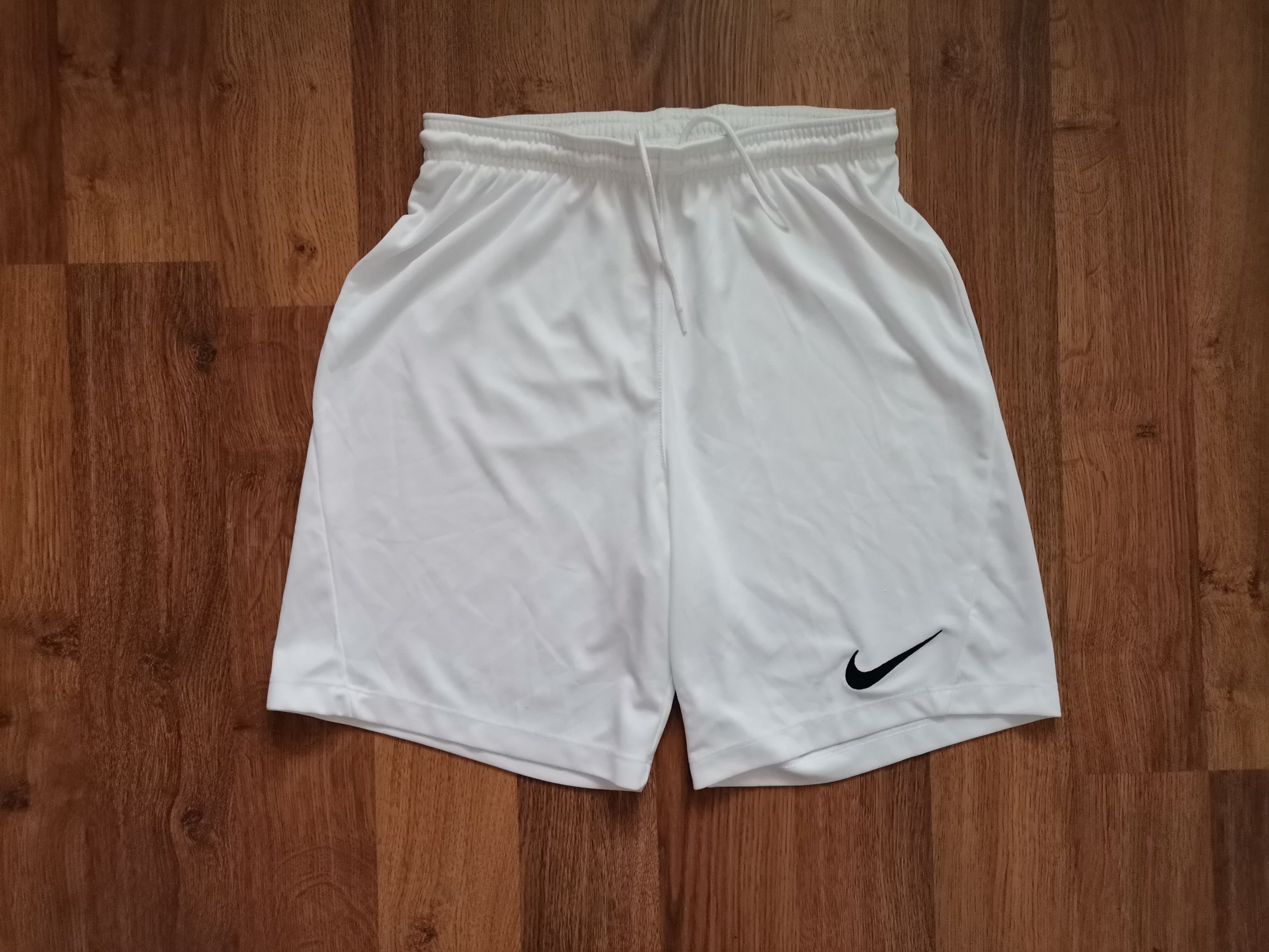 Nike Nike Shorts Size US 28 / EU 44 - 1 Thumbnail