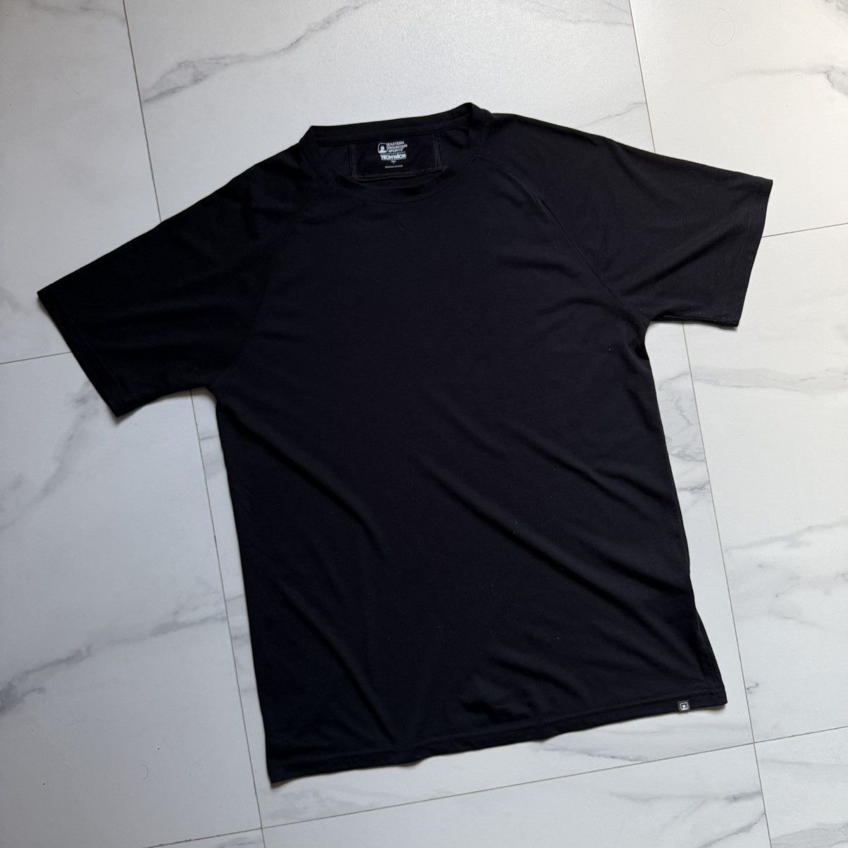Eastern Mountain Sports EMS Tech Wick Dri Release T-Shirt Size US L / EU 52-54 / 3 - 3 Thumbnail