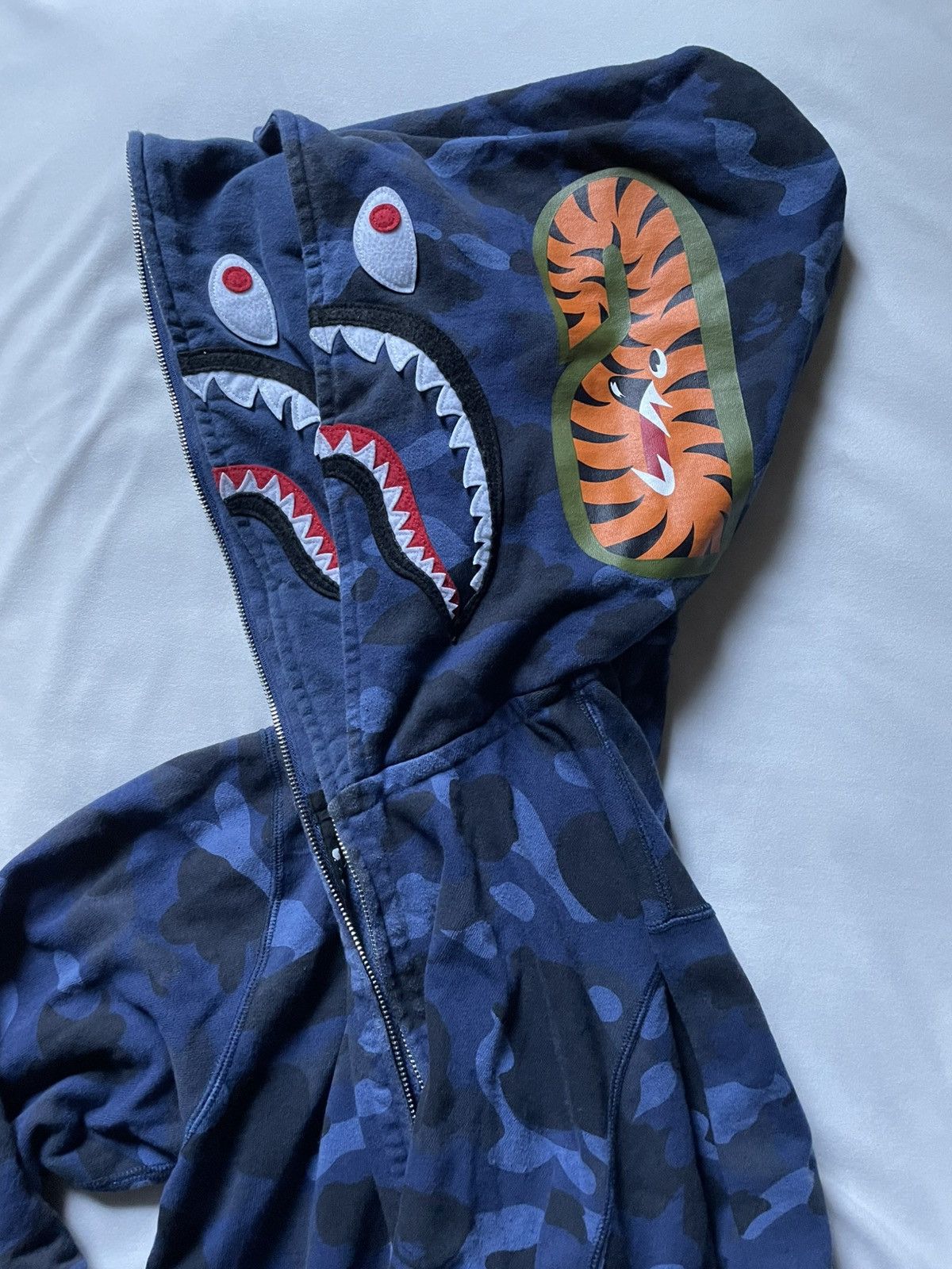 Bape BAPE Color Blue Camo Shark Wide Full Zip Double Hoodie Size US M / EU 48-50 / 2 - 3 Thumbnail