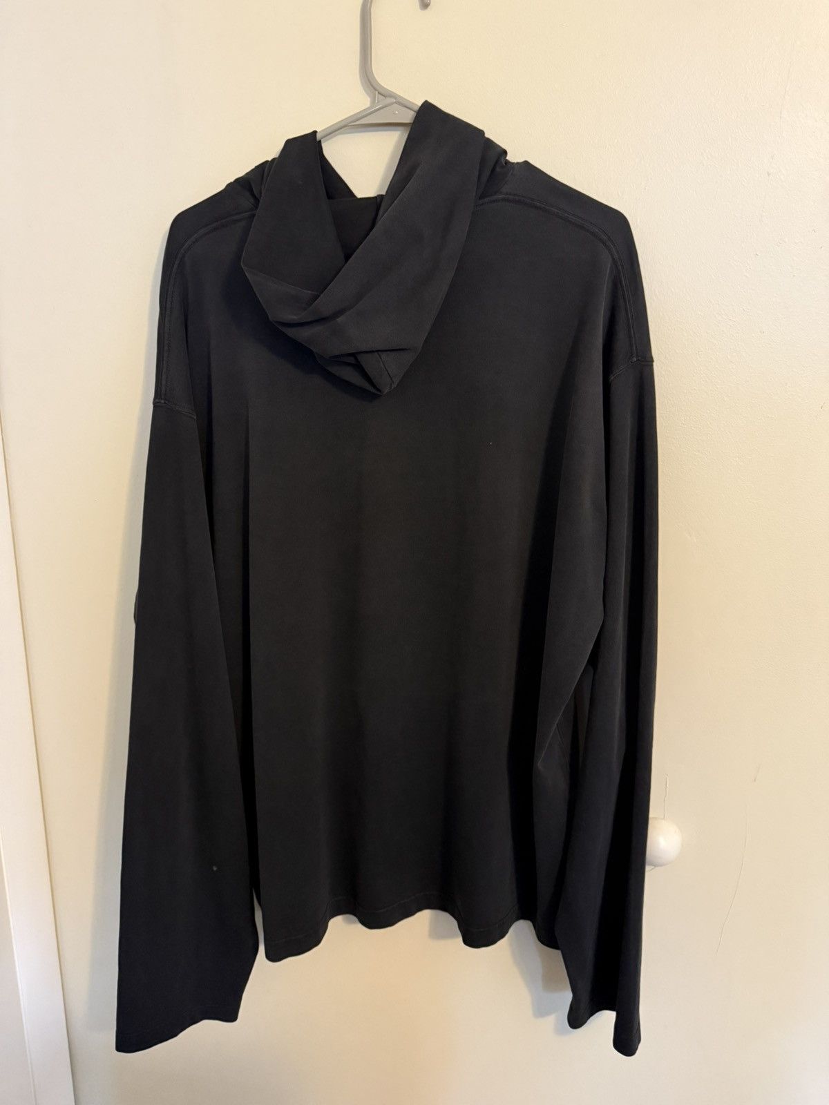 Balenciaga Balenciaga long sleeve with hood Size US L / EU 52-54 / 3 - 3 Thumbnail