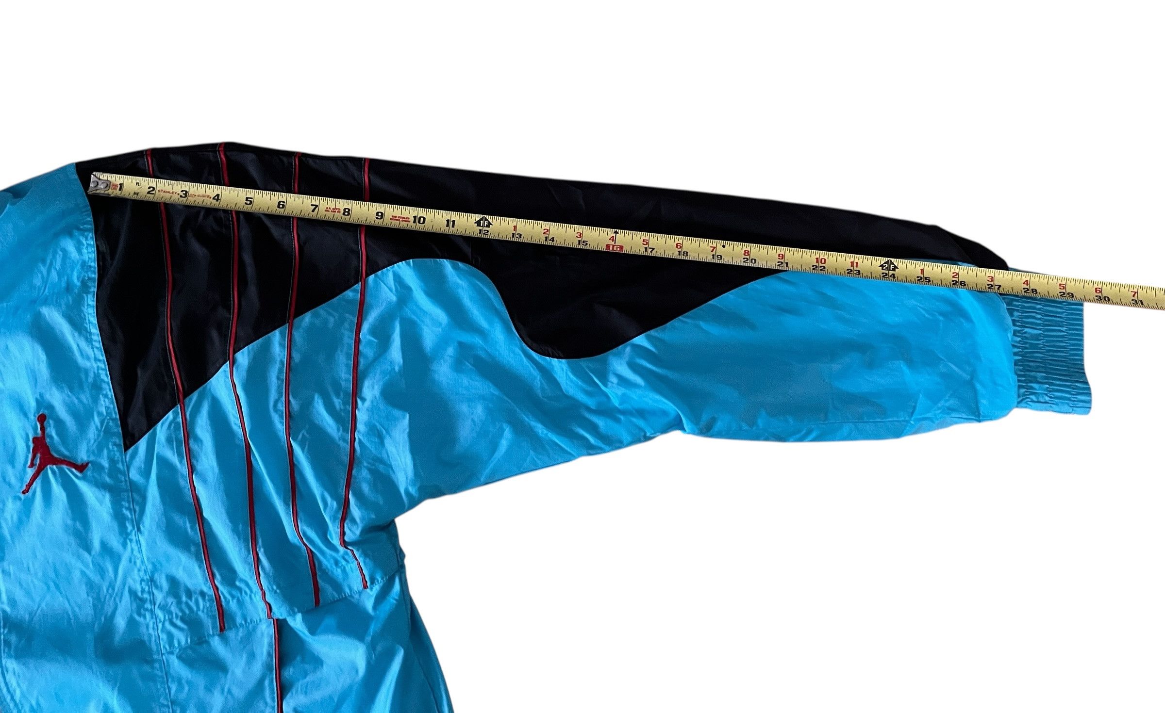 Jordan Retro 5 Windbreaker Gamma Blue Black Red L