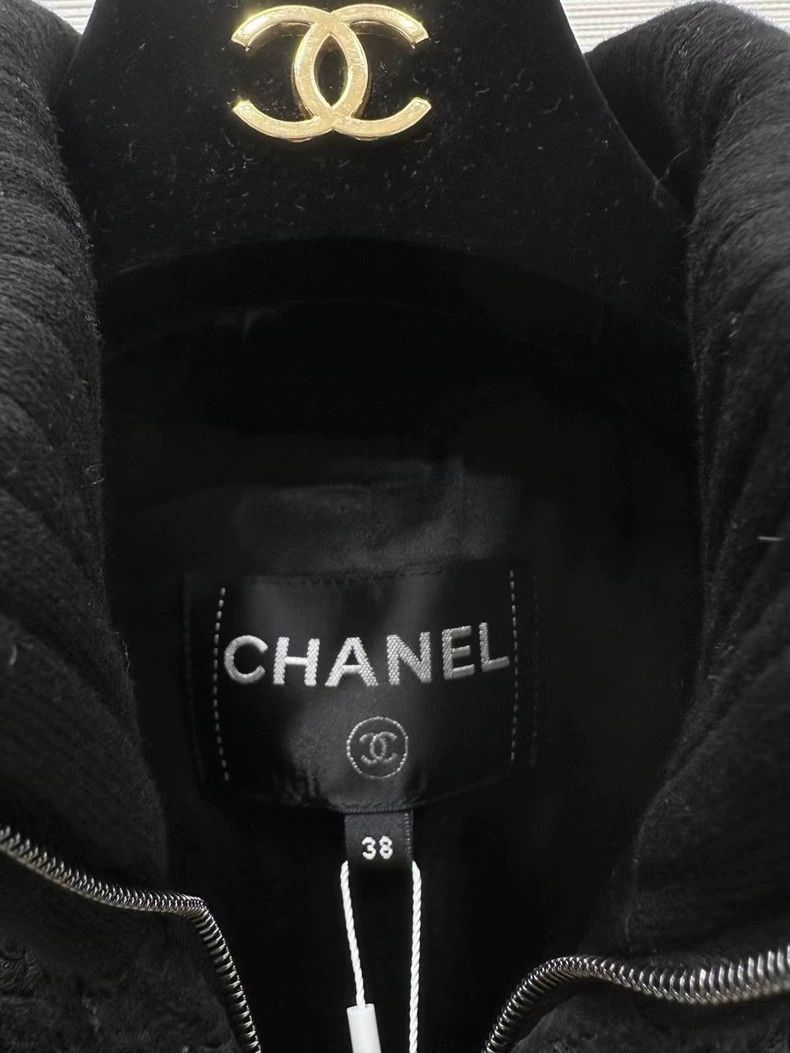 Chanel Chanel 22A autumn and winter workshop black tweed zipper c Size XS / US 0-2 / IT 36-38 - 3 Thumbnail