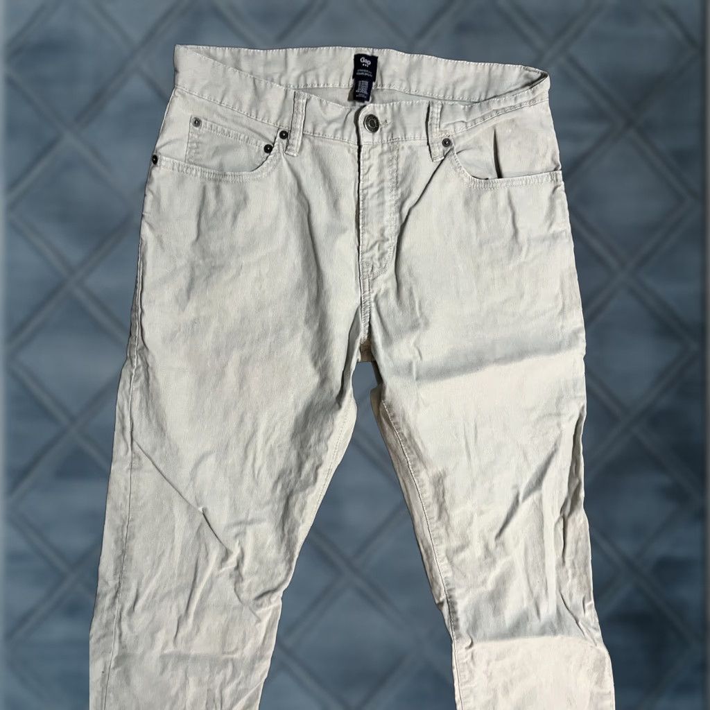 Gap Gap 5- Pocket Pants Men’s Flat Front Straight Khakis Beige Size 32x32 Size US 32 / EU 48 - 1 Thumbnail