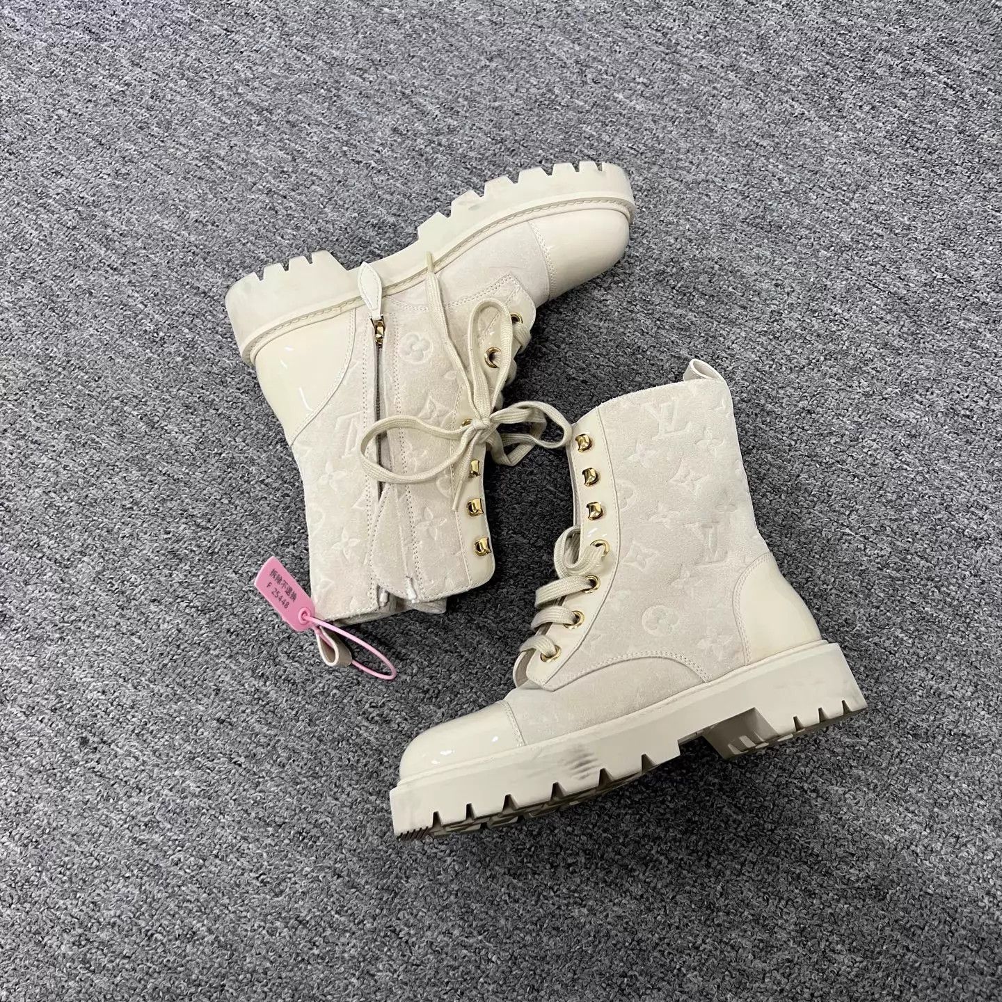 Louis Vuitton Louis Vuitton Territory Cream Monogram Women's Martin Boot Size US 5.5 / IT 35.5 - 4 Thumbnail