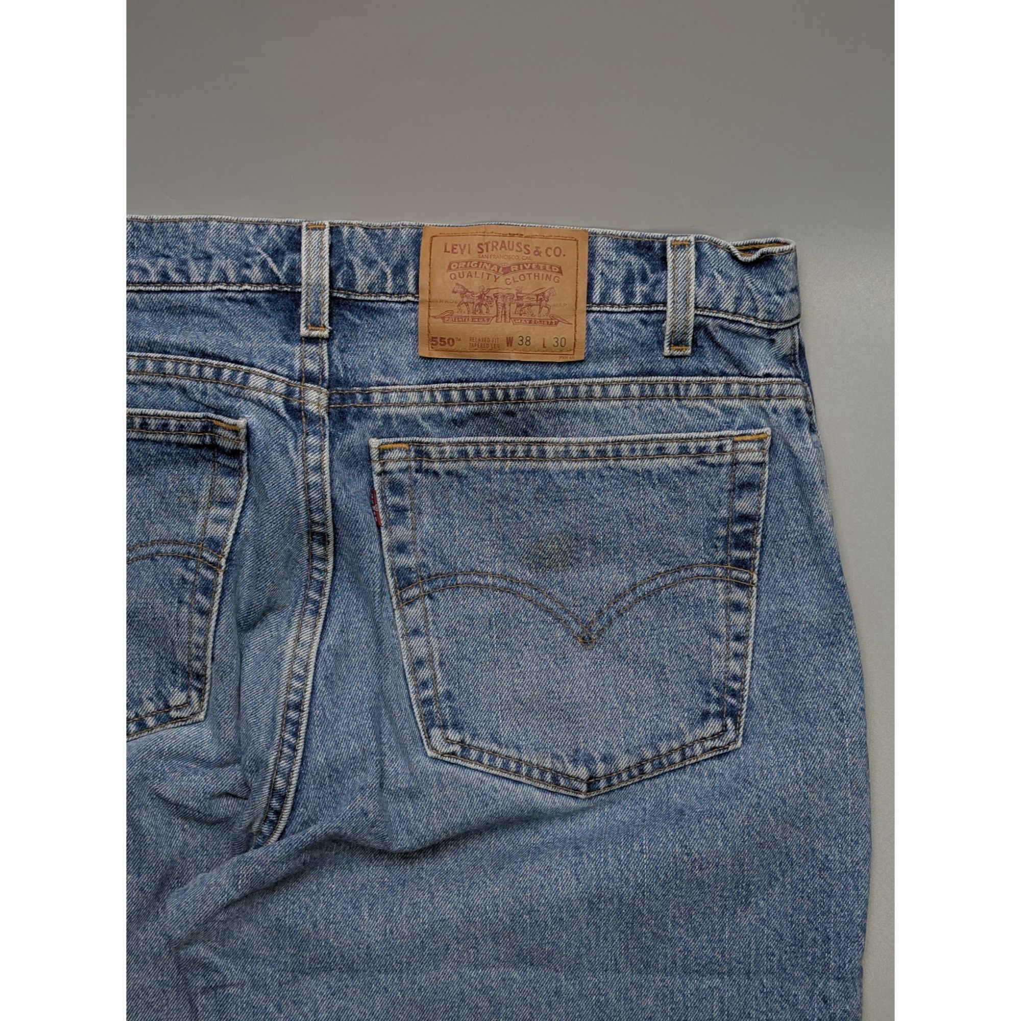 Levi's Levi's 550 Made in USA Relaxed Fit Denim Jeans Pants (Y1078) Size US 38 / EU 54 - 14 Thumbnail