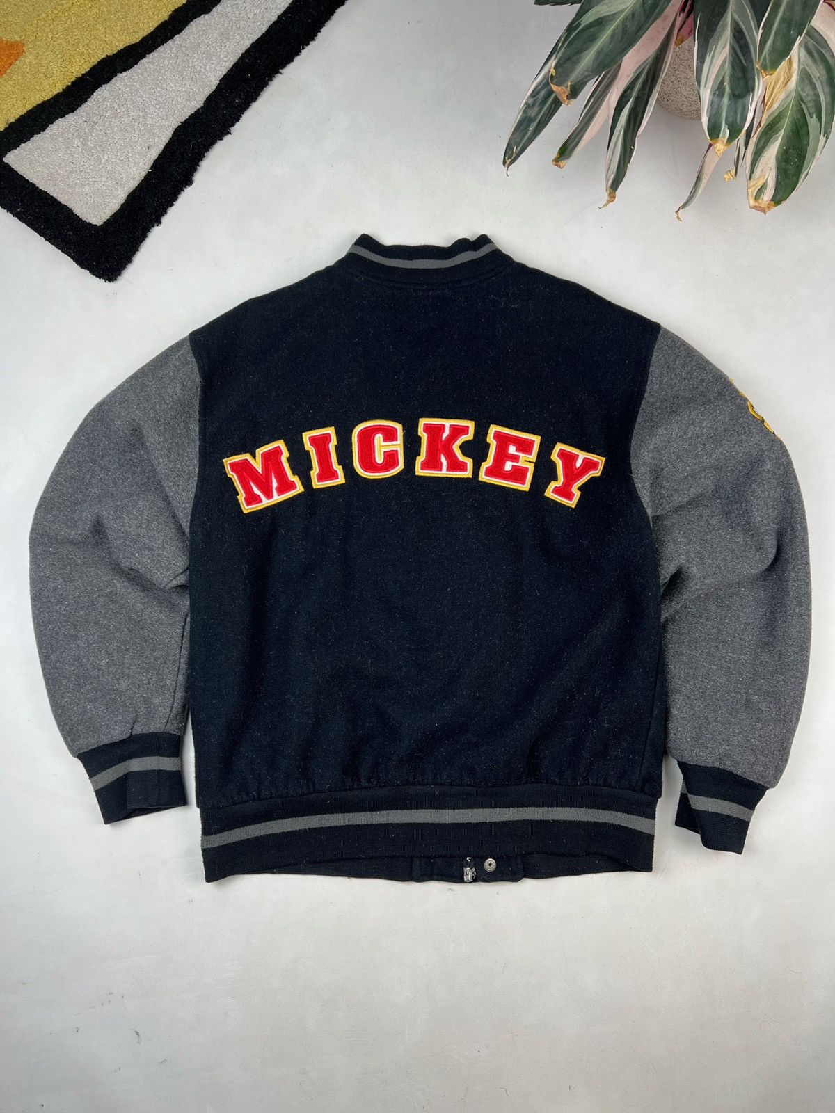 Disney × Vintage Mickey Mouse bomber Vintage denim jacket 90s Oversize Size US S / EU 44-46 / 1 - 2 Thumbnail