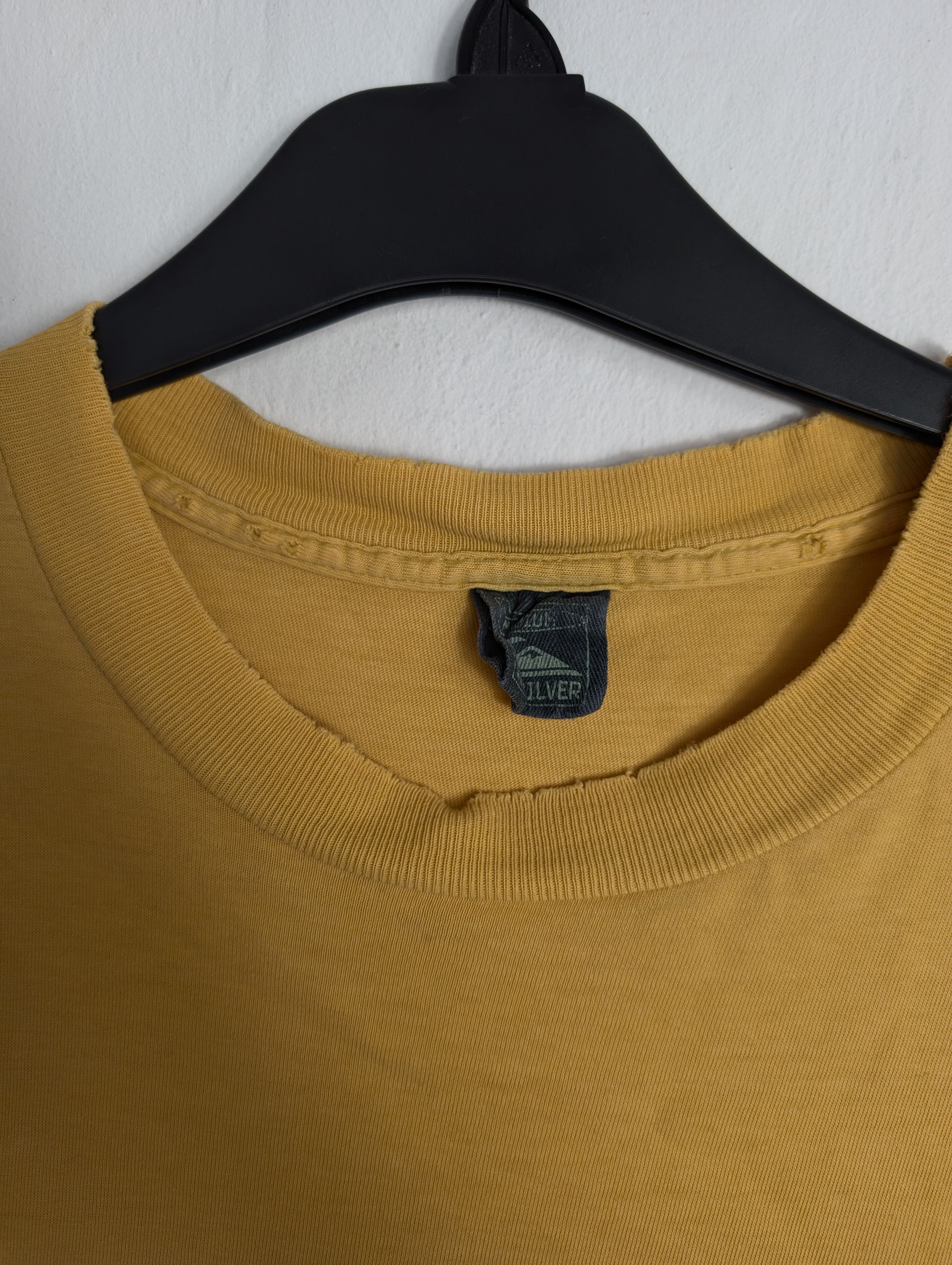 Quiksilver Vintage Quiksilver T-shirt Distressed Surf Skate Size US M / EU 48-50 / 2 - 4 Thumbnail